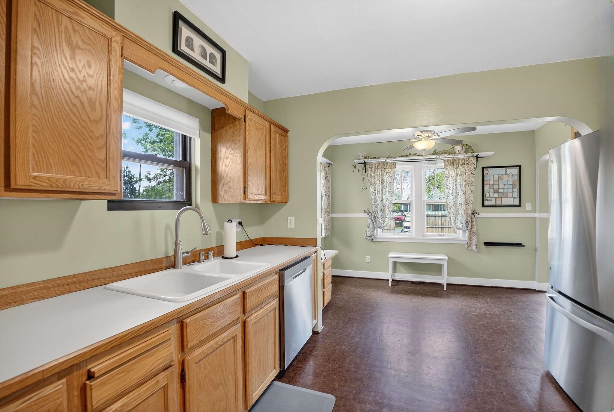 2618 N HOWARD St - Photo 13