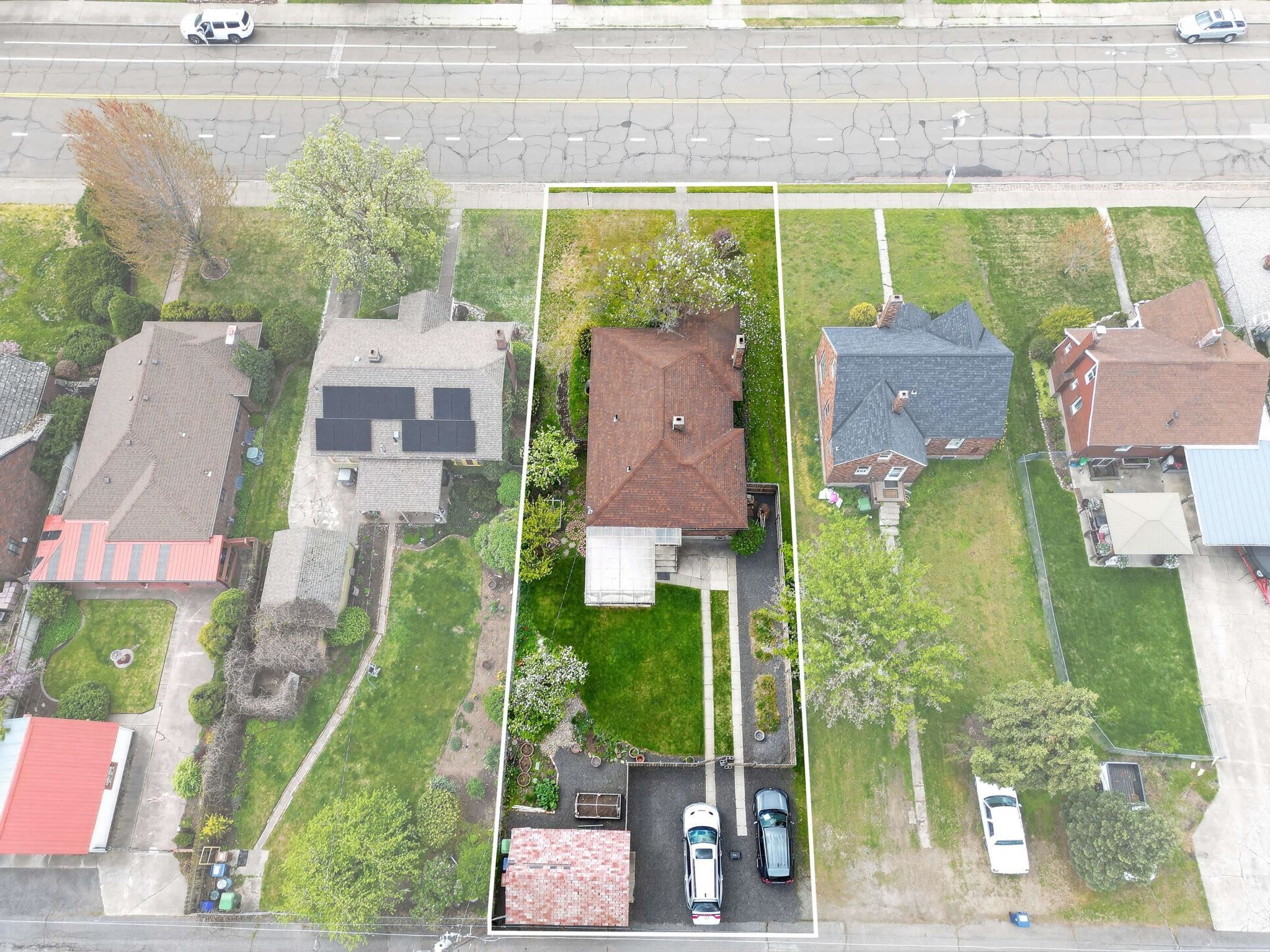 2618 N HOWARD St - Photo 4