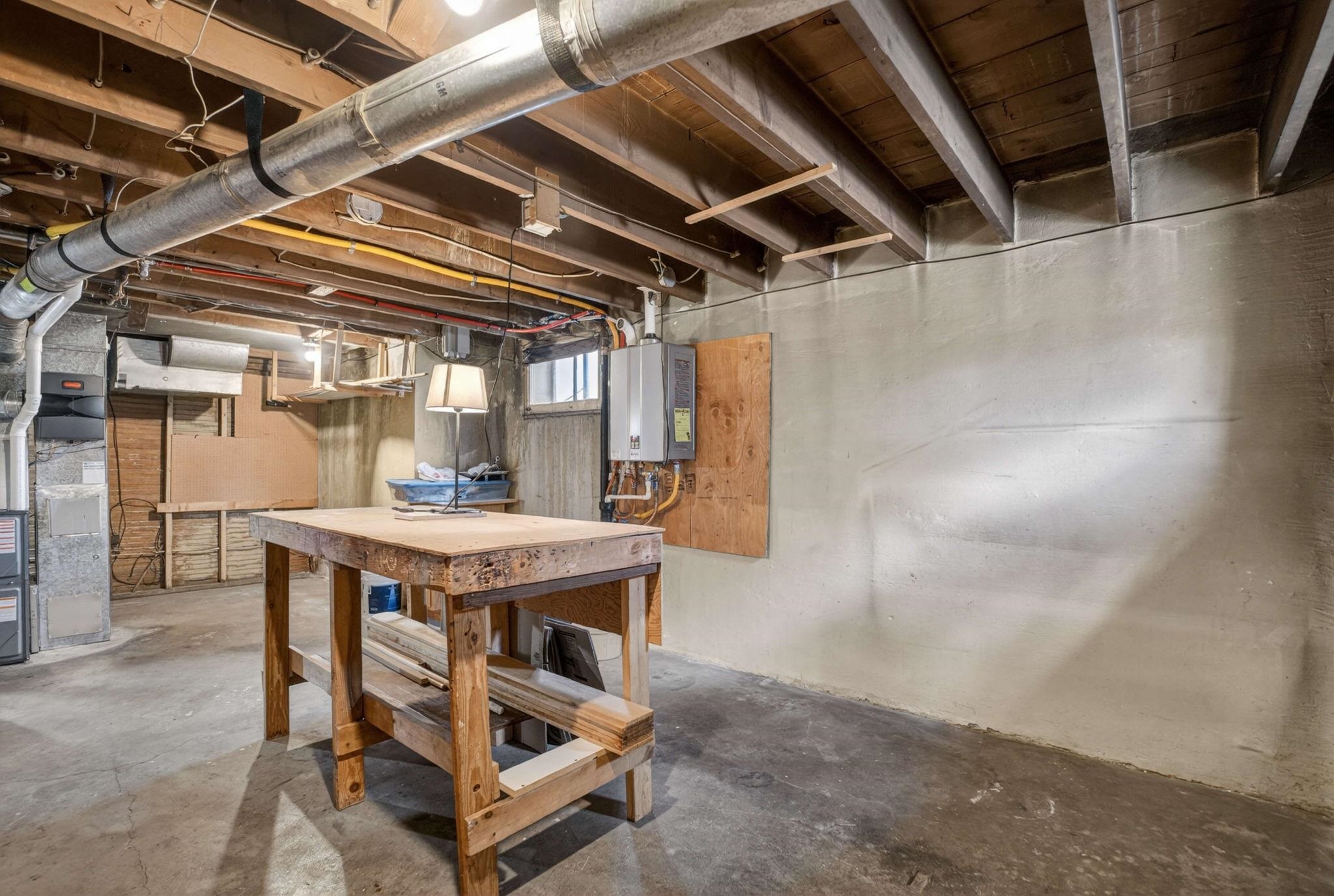 2618 N HOWARD St - Photo 39
