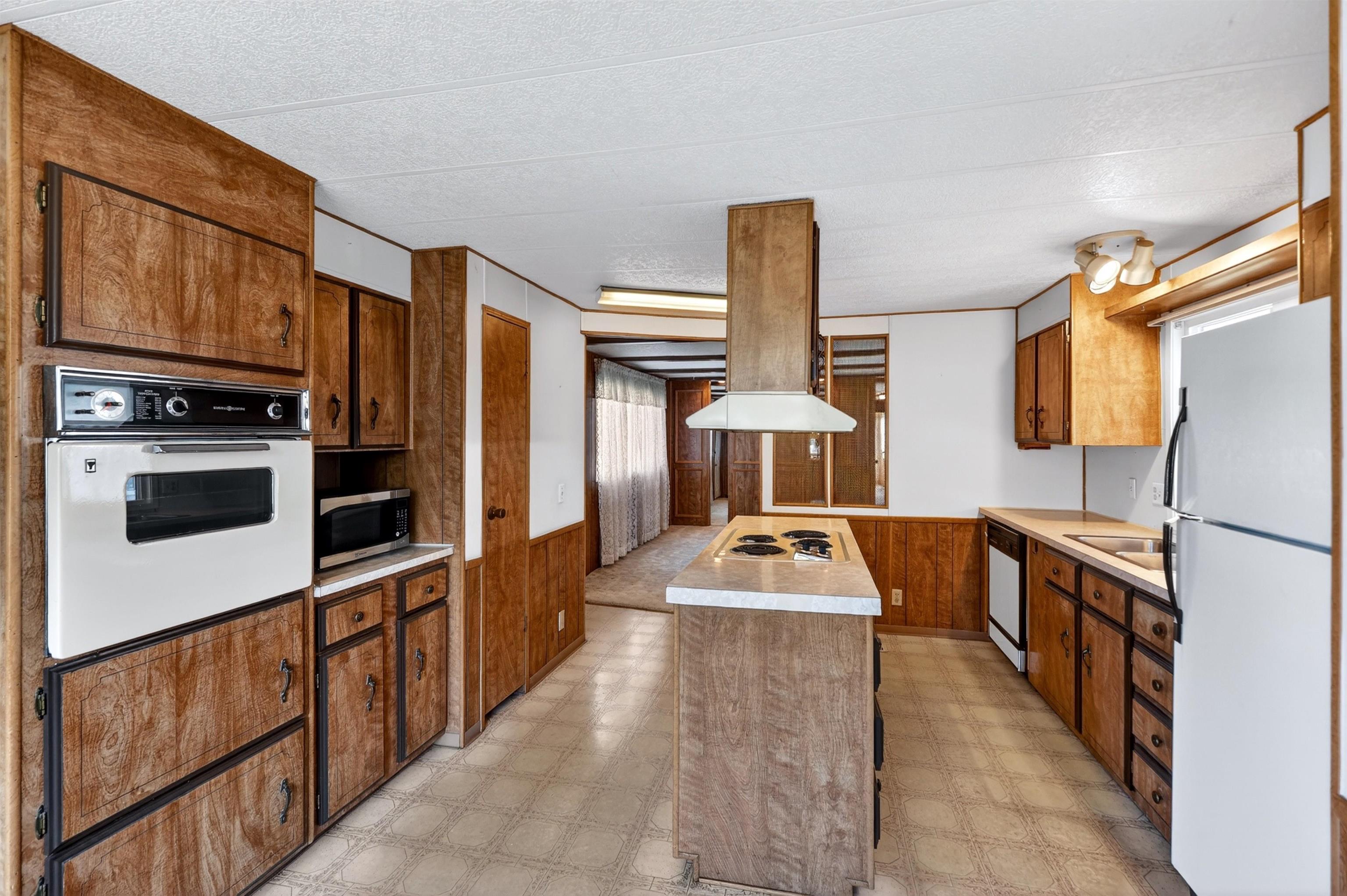 208 S Neyland Rd - Photo 15