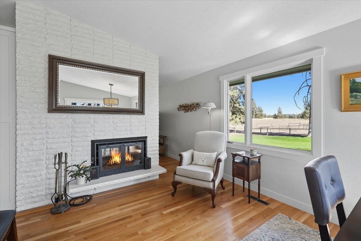 817 W White Rd - Photo 11