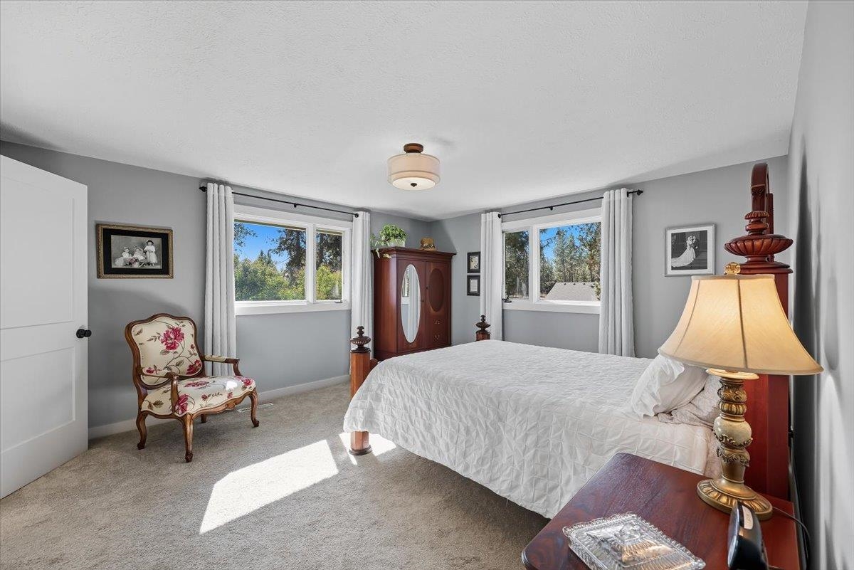 817 W White Rd - Photo 13