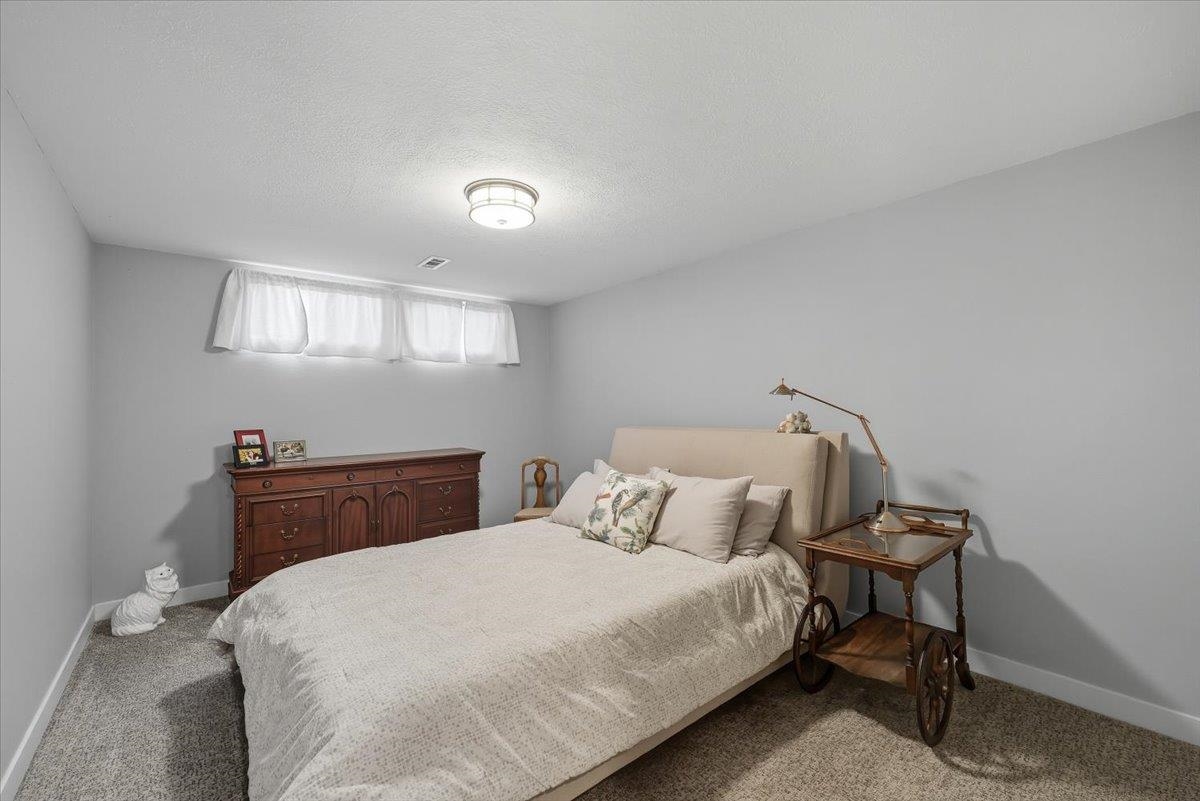 817 W White Rd - Photo 24