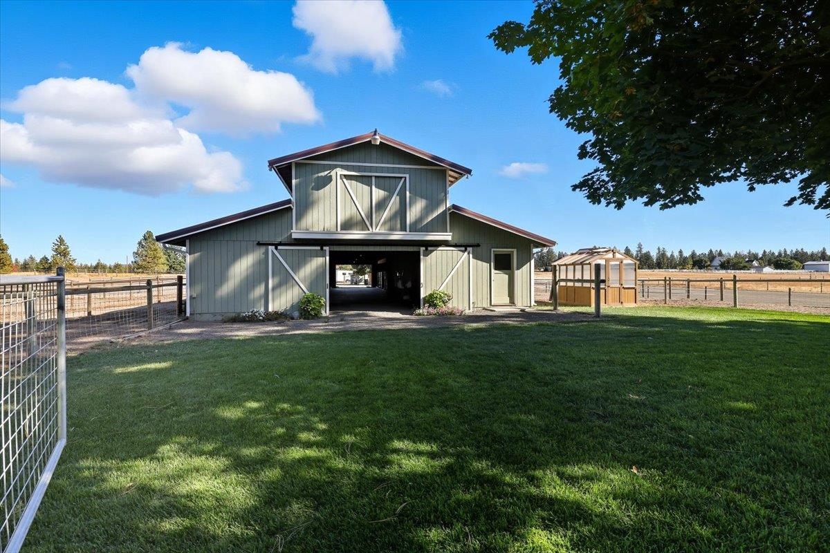 817 W White Rd - Photo 31