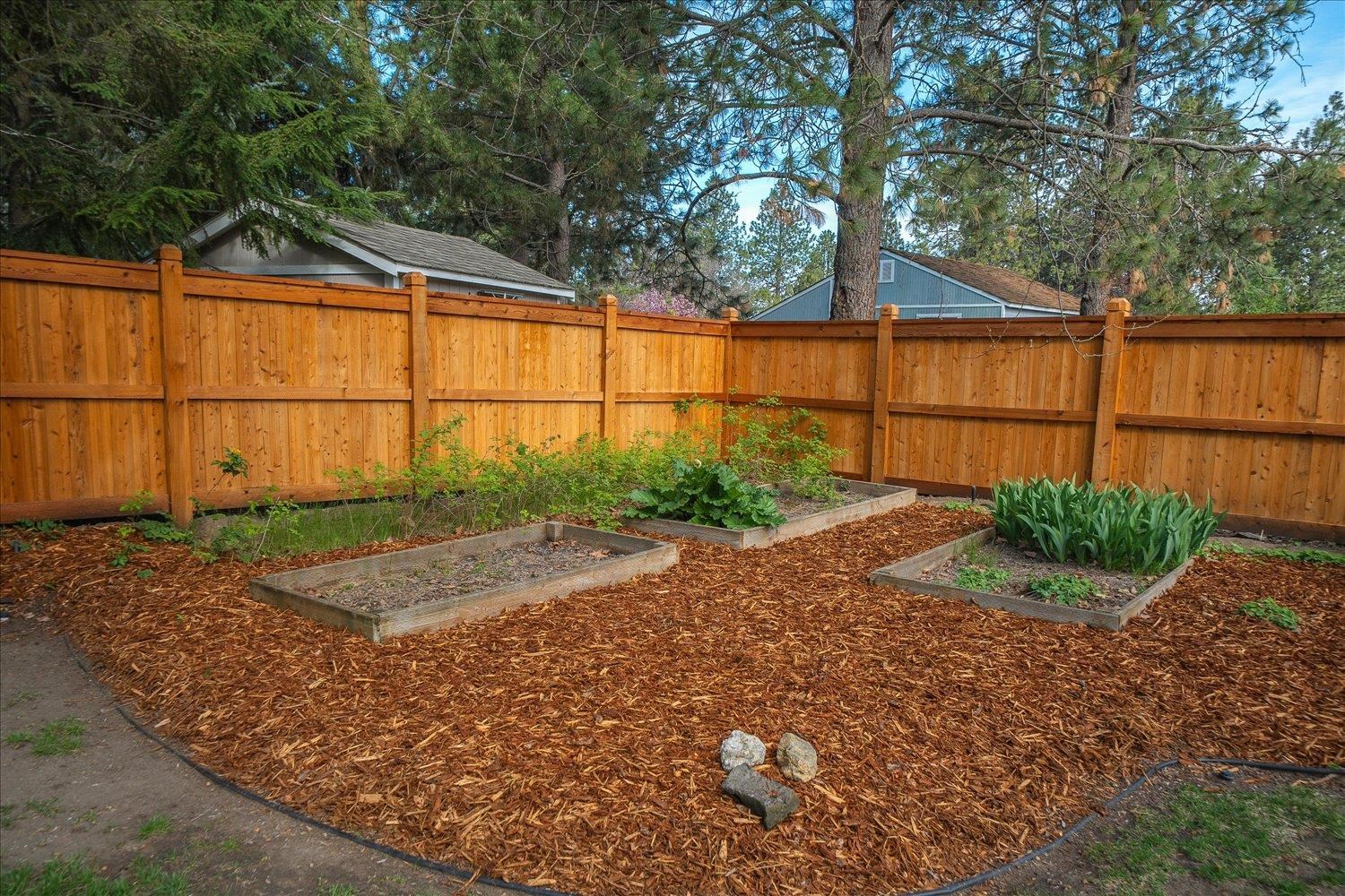 4511 E 40TH Ave - Photo 27