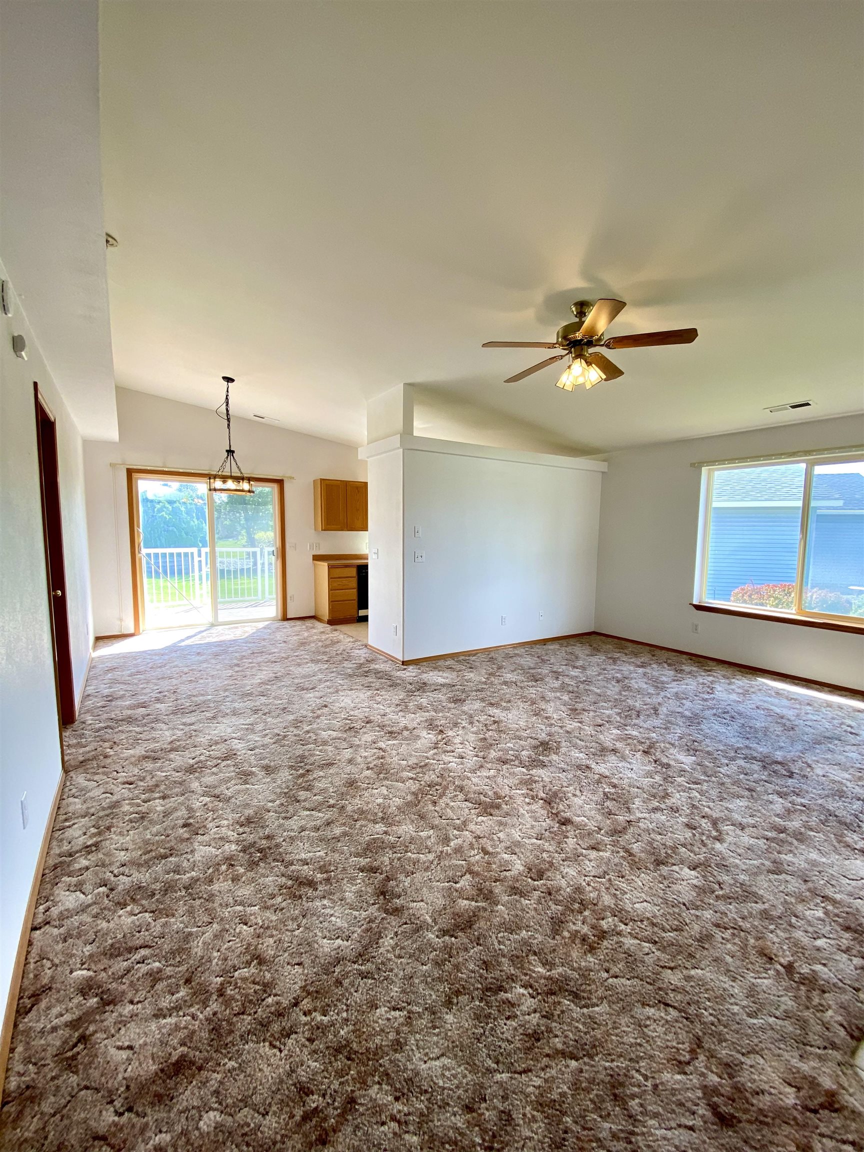 23026 E Oldenburg Ln - Photo 11