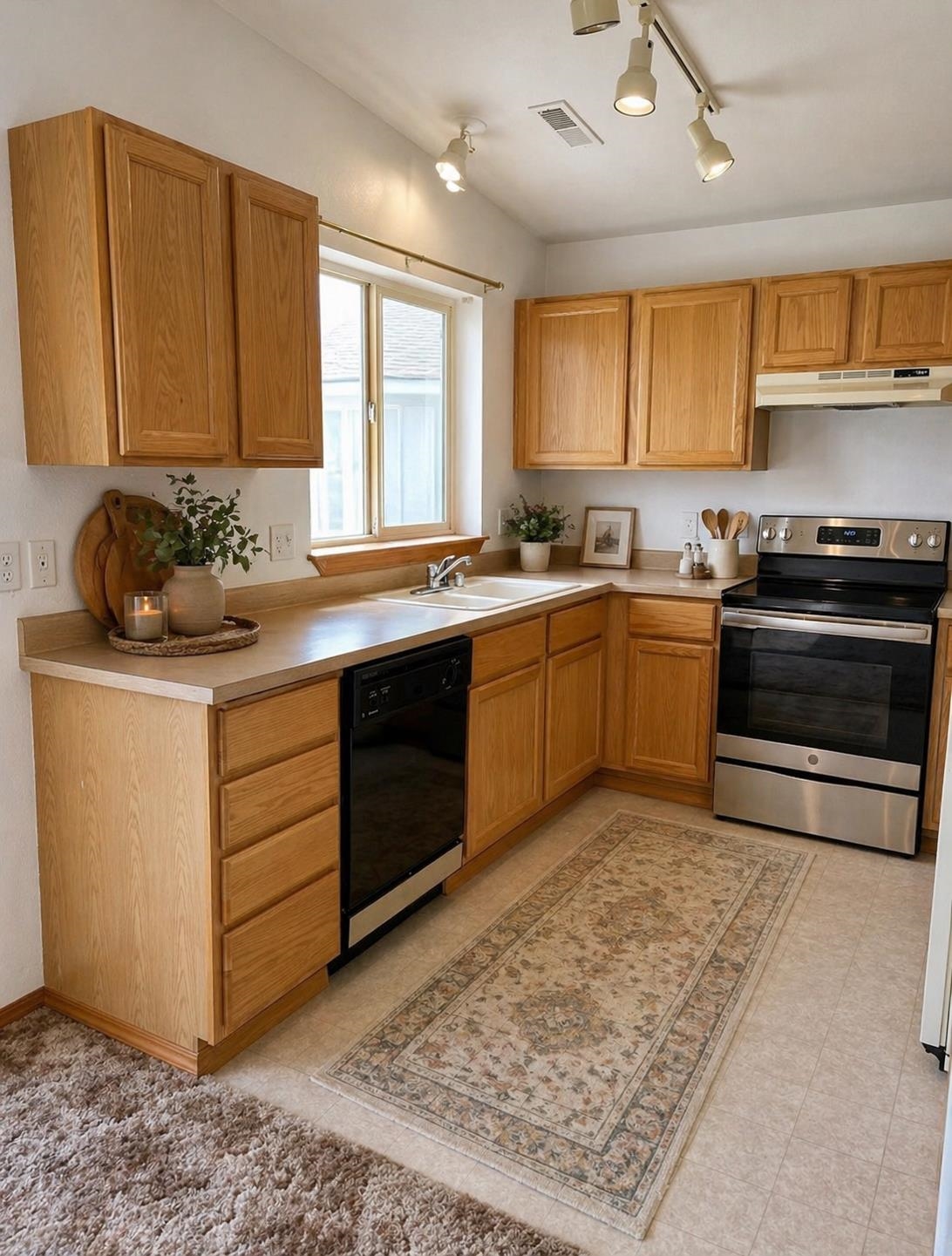 23026 E Oldenburg Ln - Photo 16