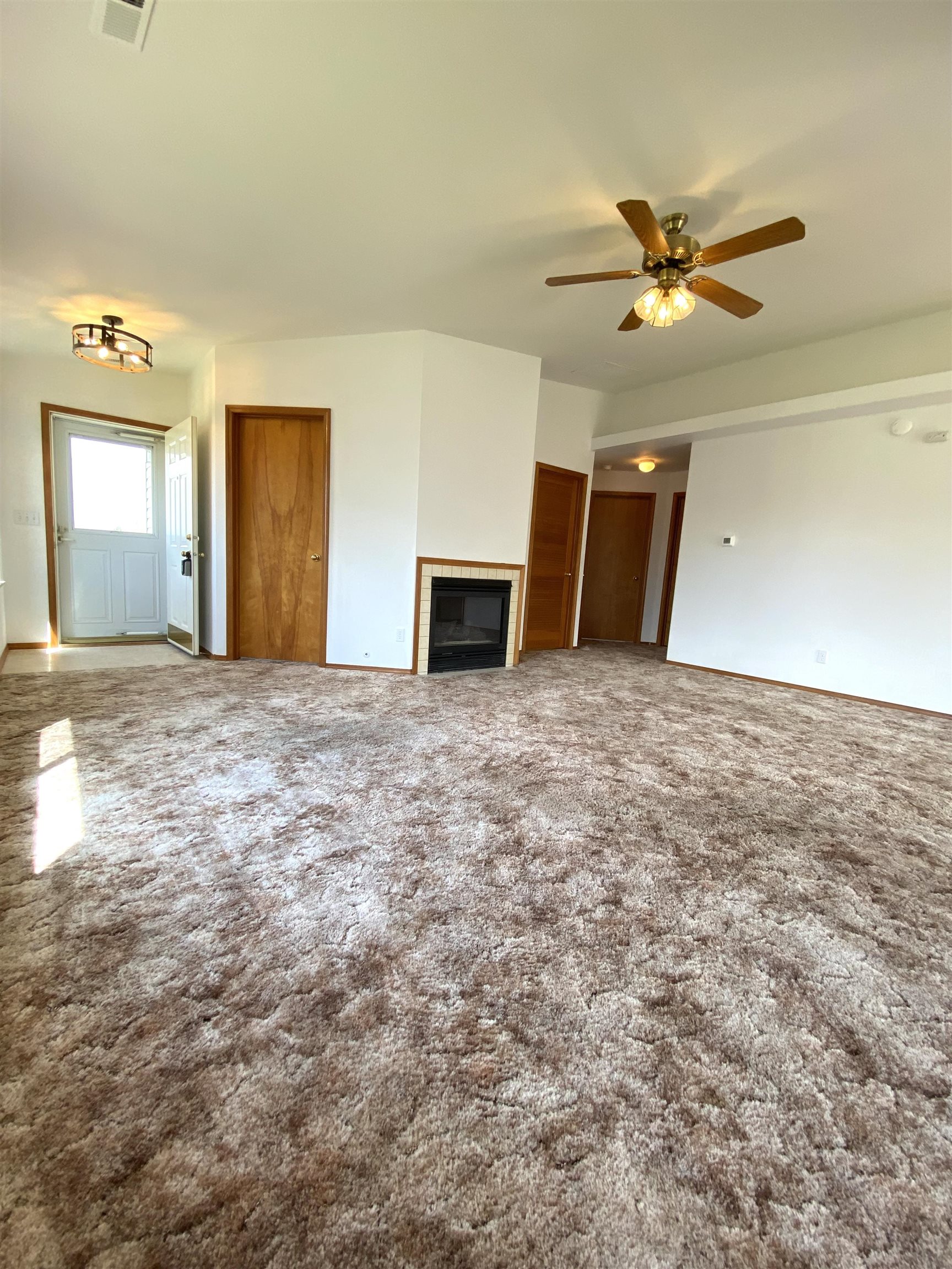 23026 E Oldenburg Ln - Photo 9