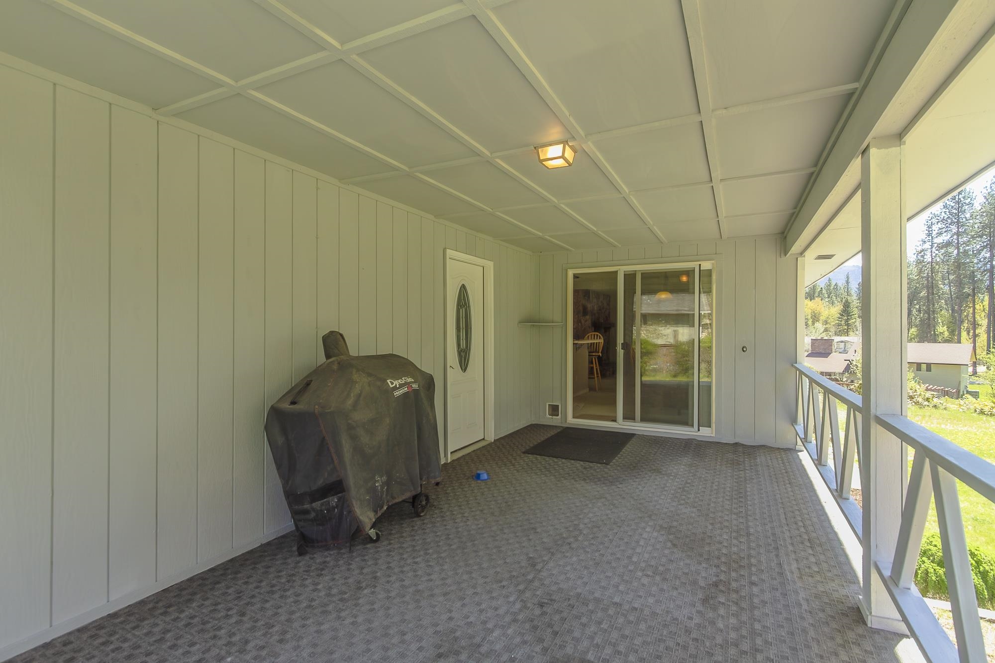 1140 S Pine St - Photo 27