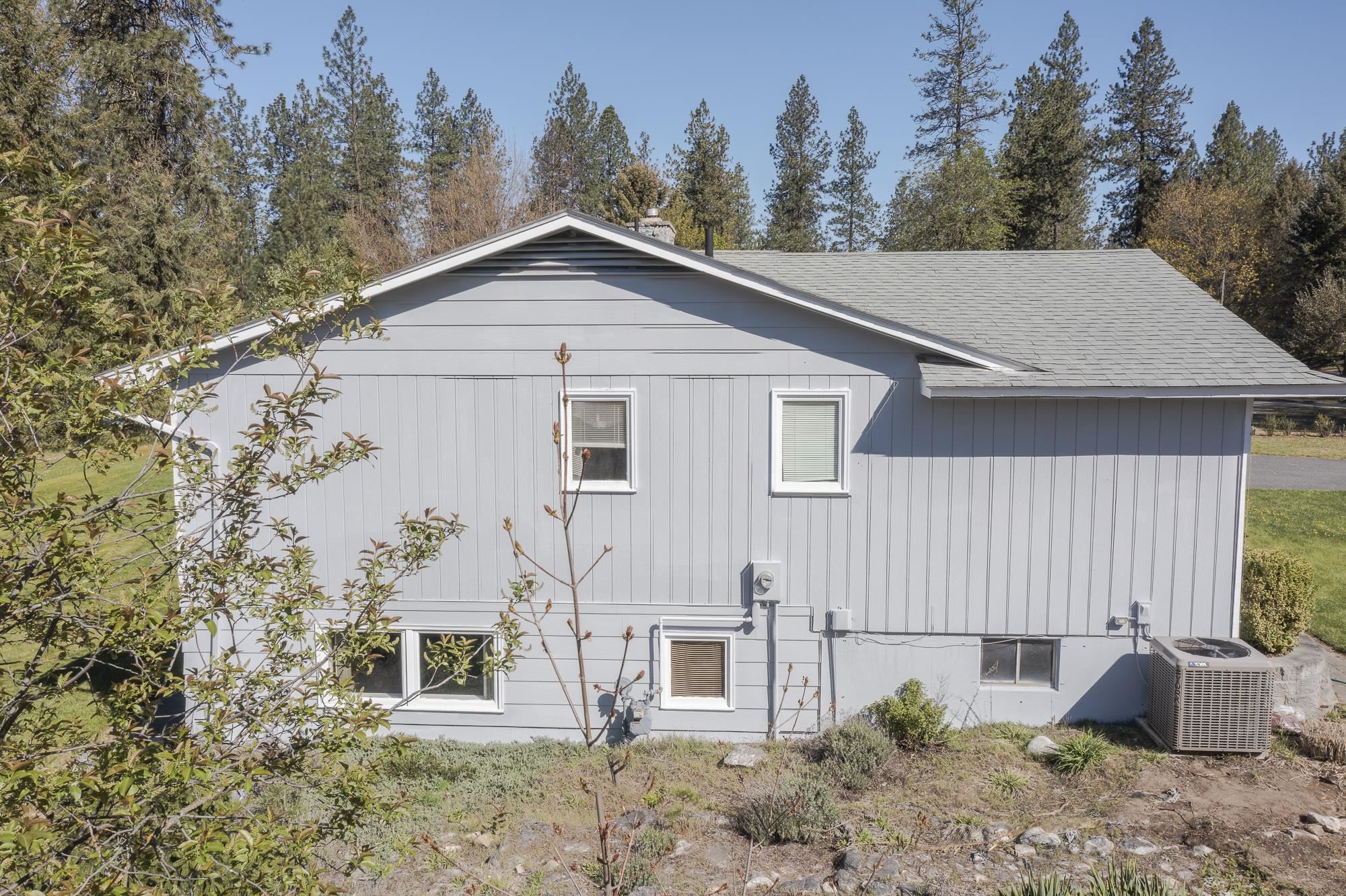 1140 S Pine St - Photo 7