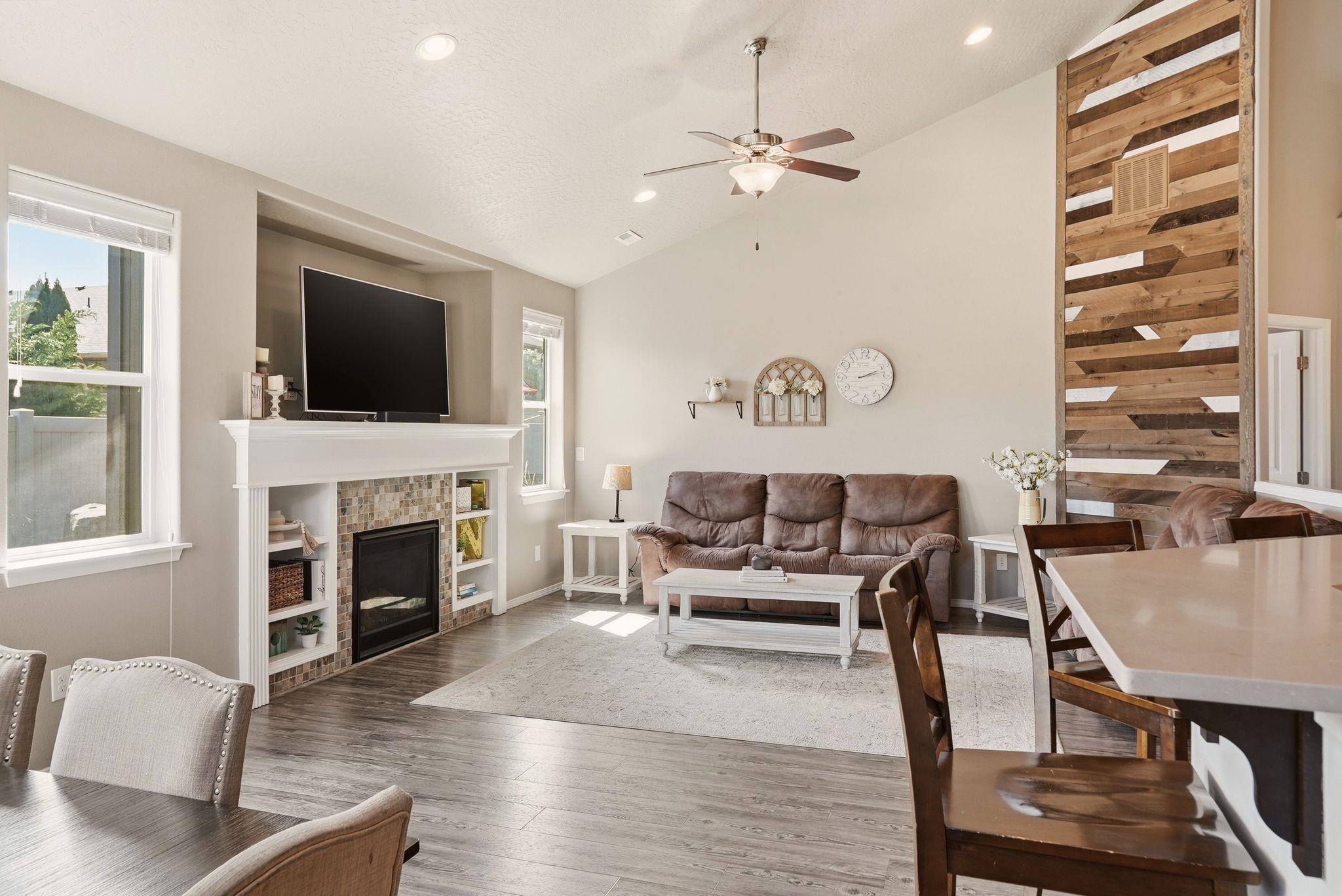 700 Egret Ln - Photo 12