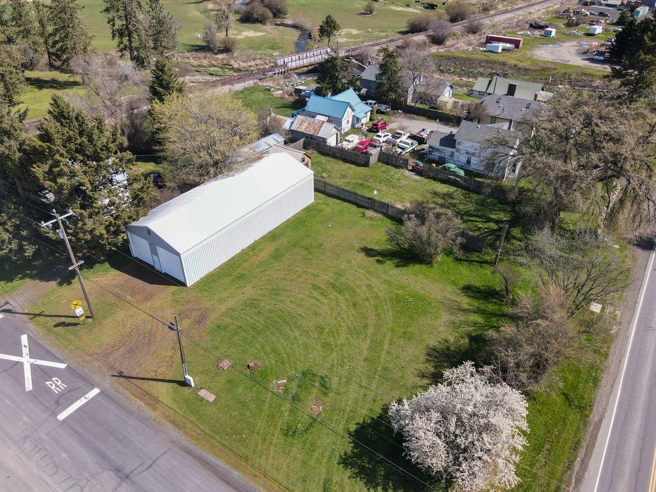224 W Emma St - Photo 3