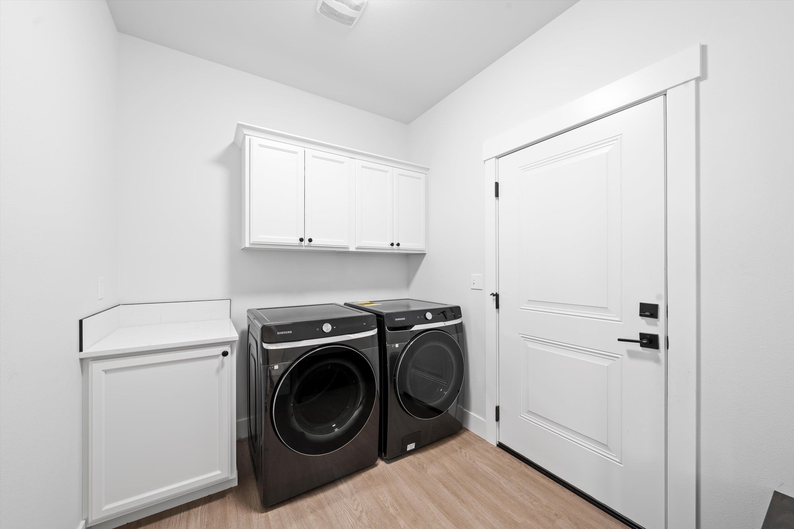 916 E Farwell Rd - Photo 26