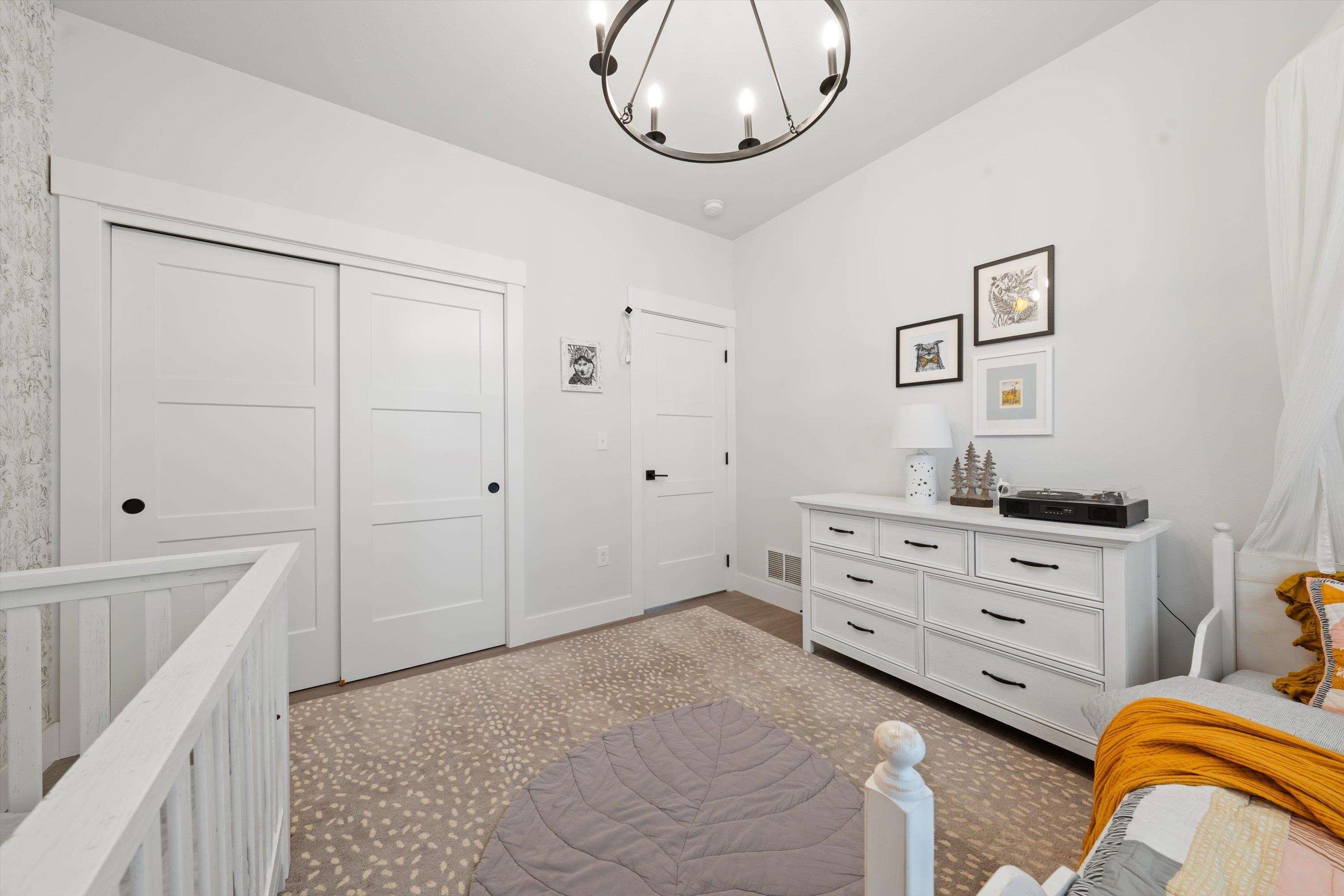 916 E Farwell Rd - Photo 28