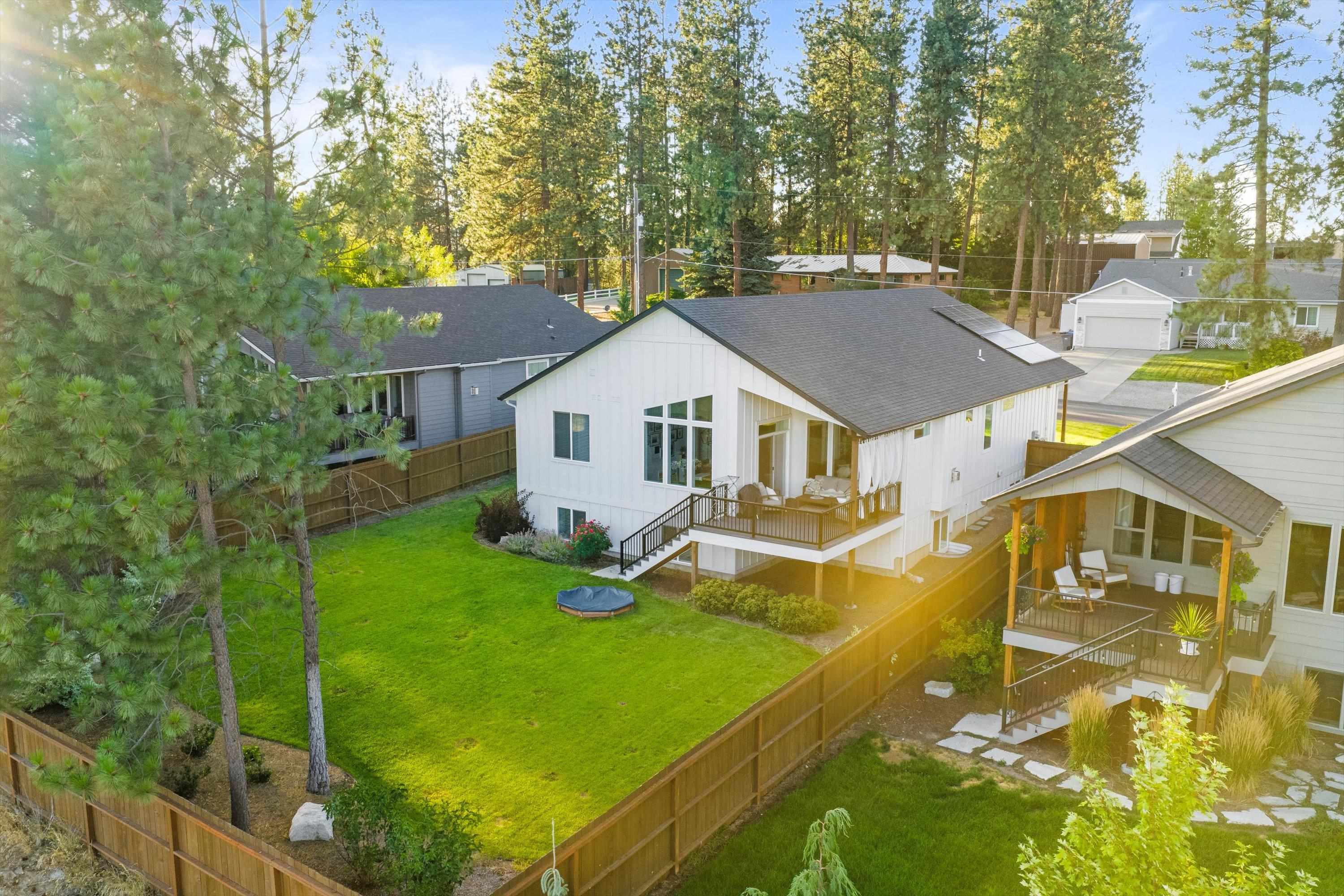 916 E Farwell Rd - Photo 46