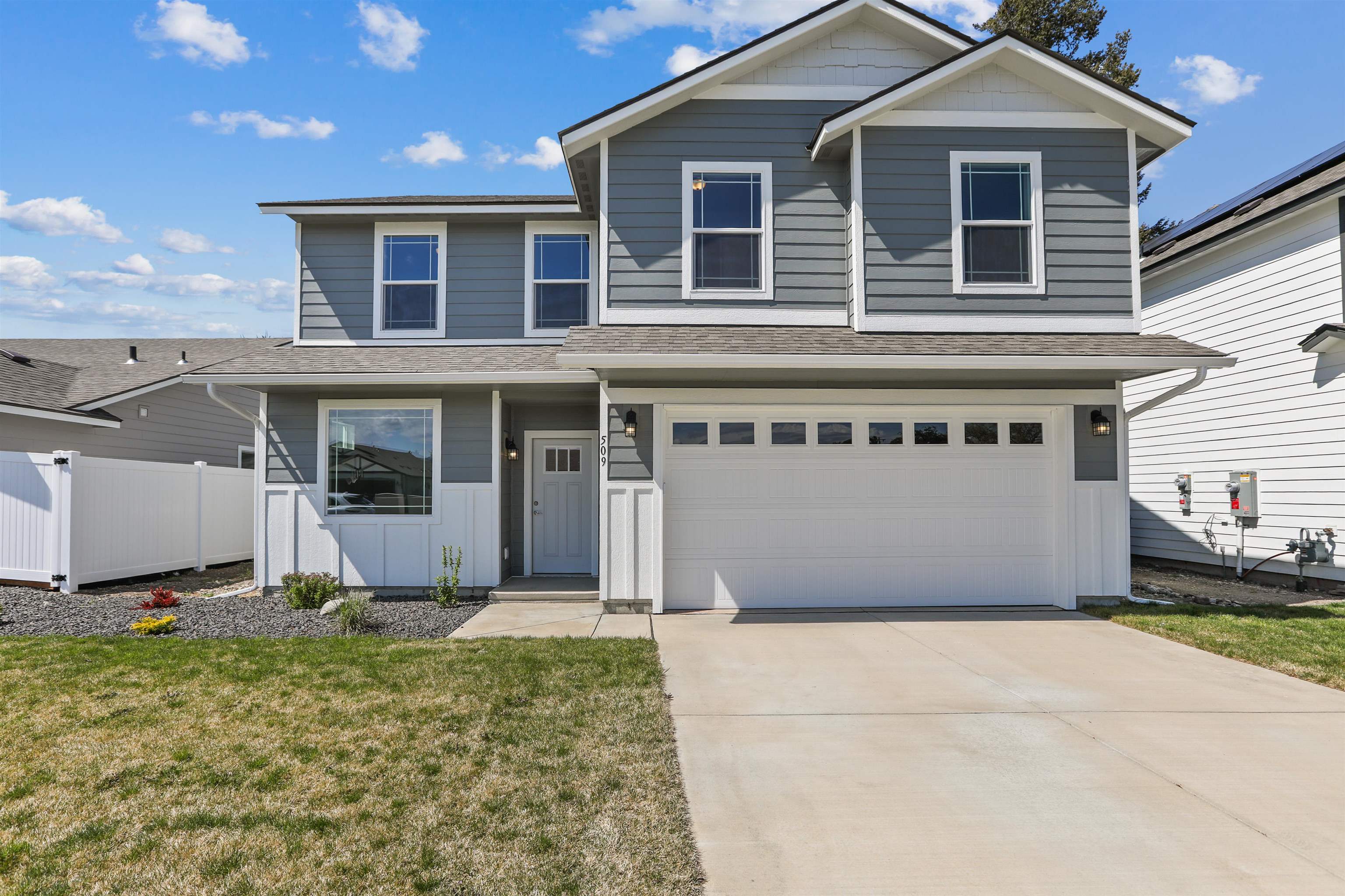 509 N Arc Ct - Photo 2