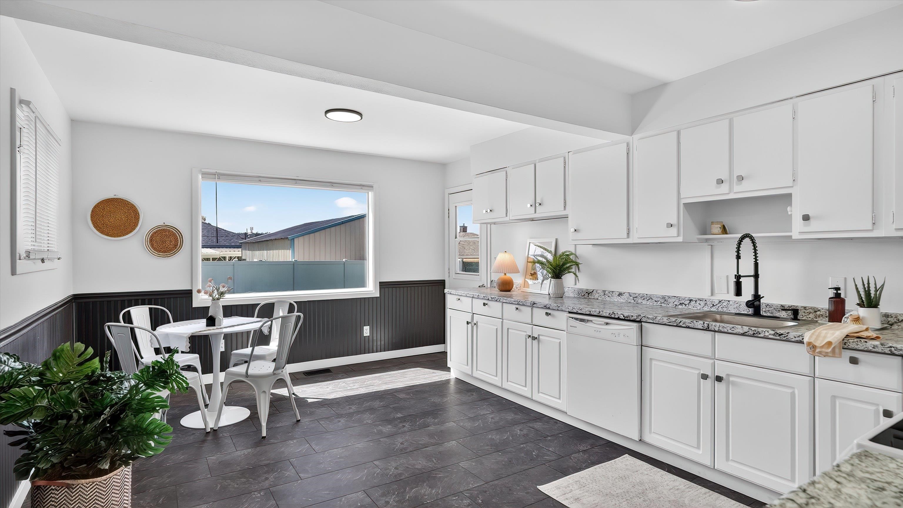 4807 W Hoffman Pl - Photo 5