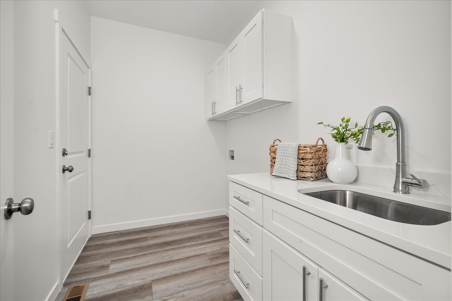 1802 E Wellesley Ave - Photo 17