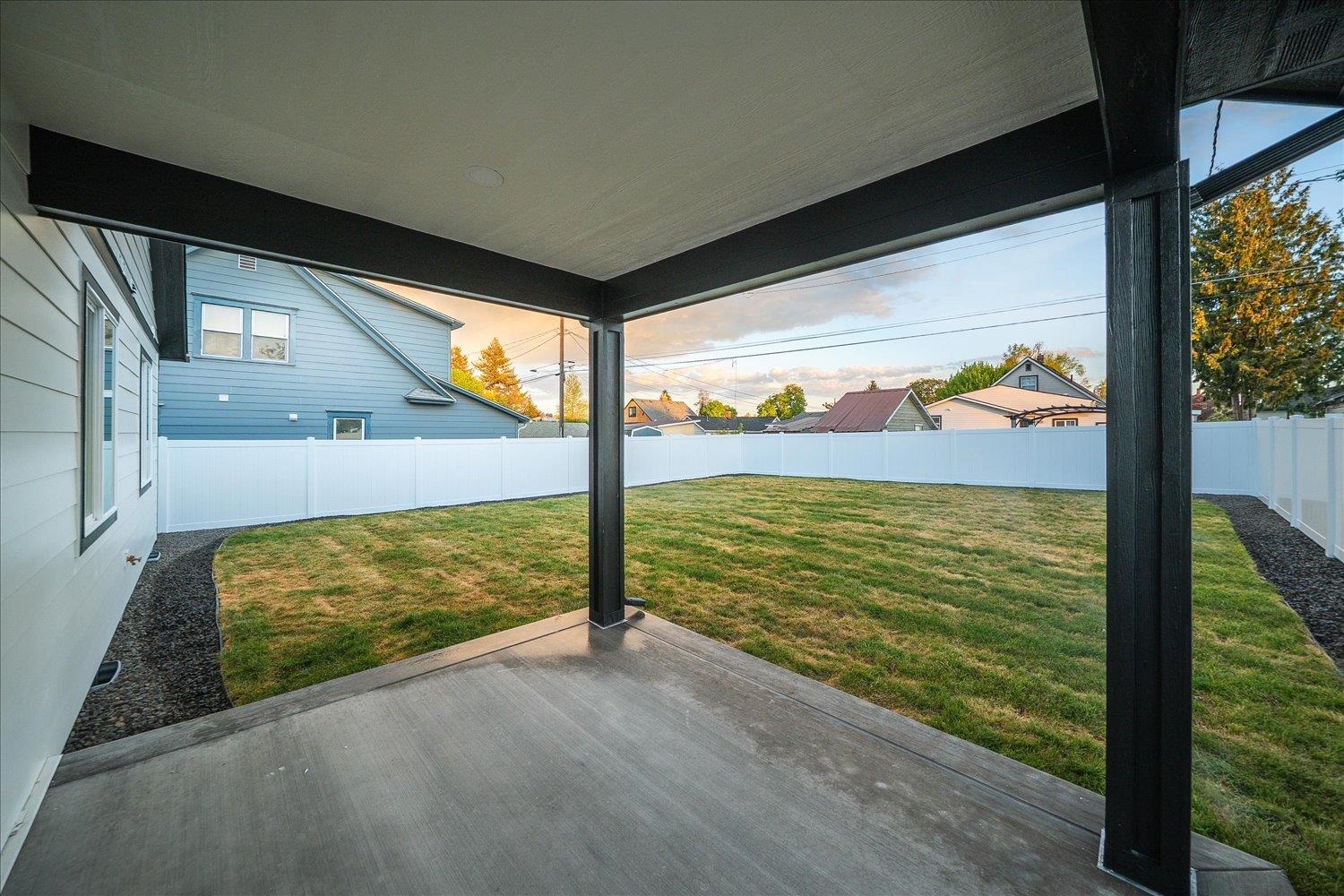 1802 E Wellesley Ave - Photo 19