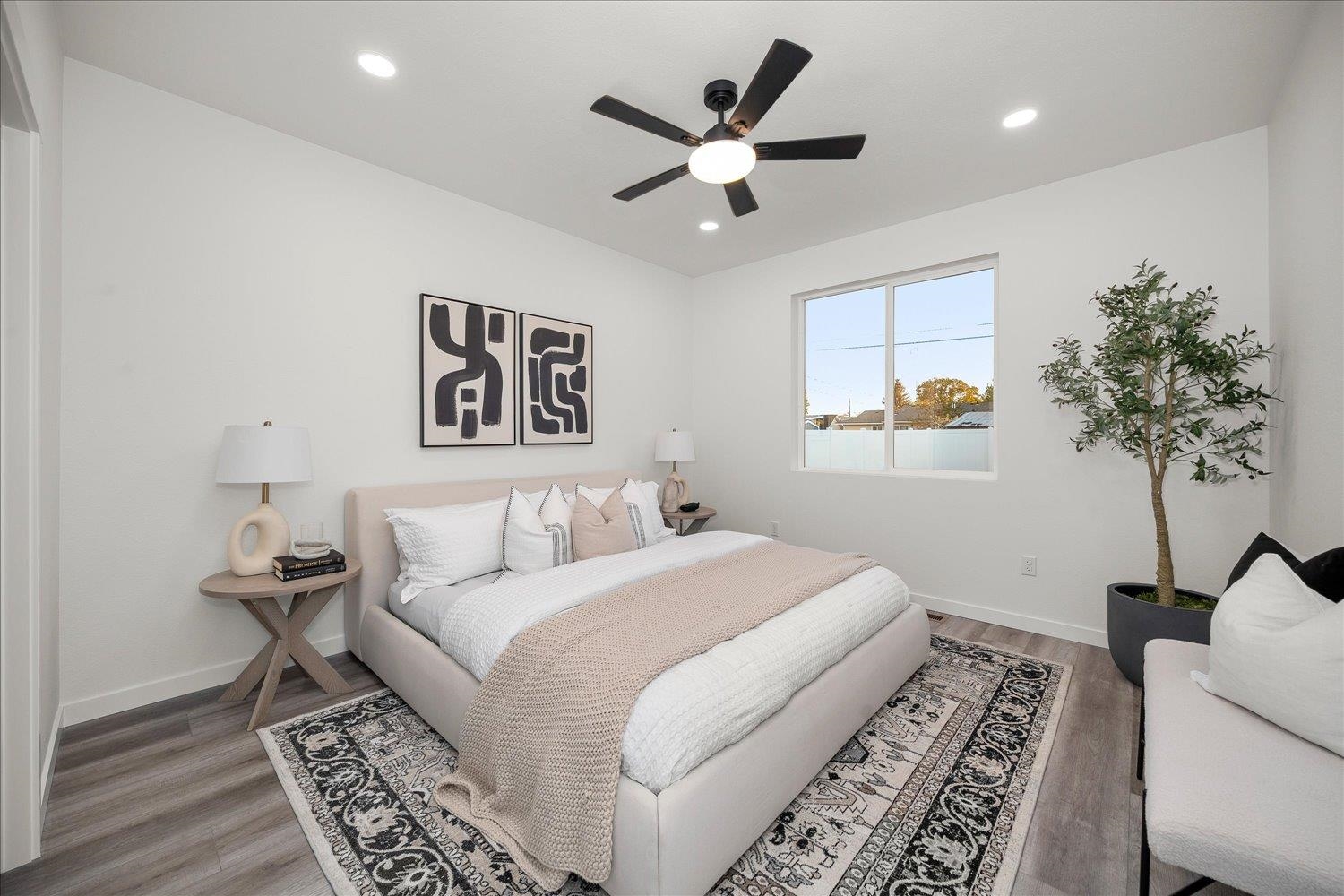 1802 E Wellesley Ave - Photo 10