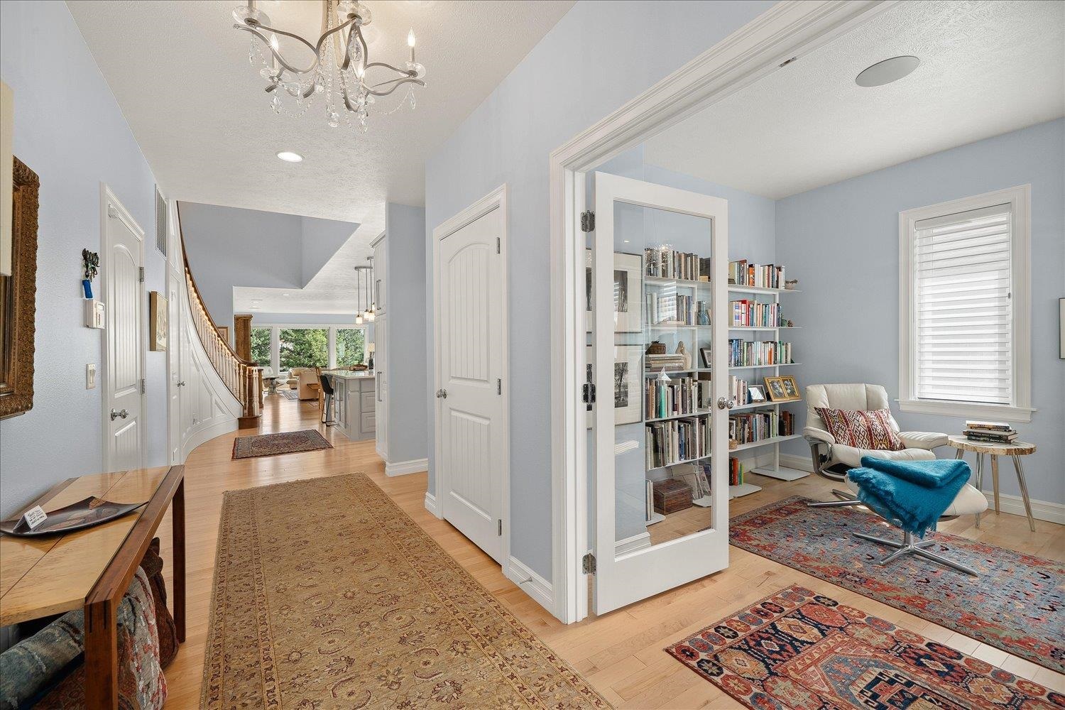 2605 S Cherrytree Ln - Photo 3