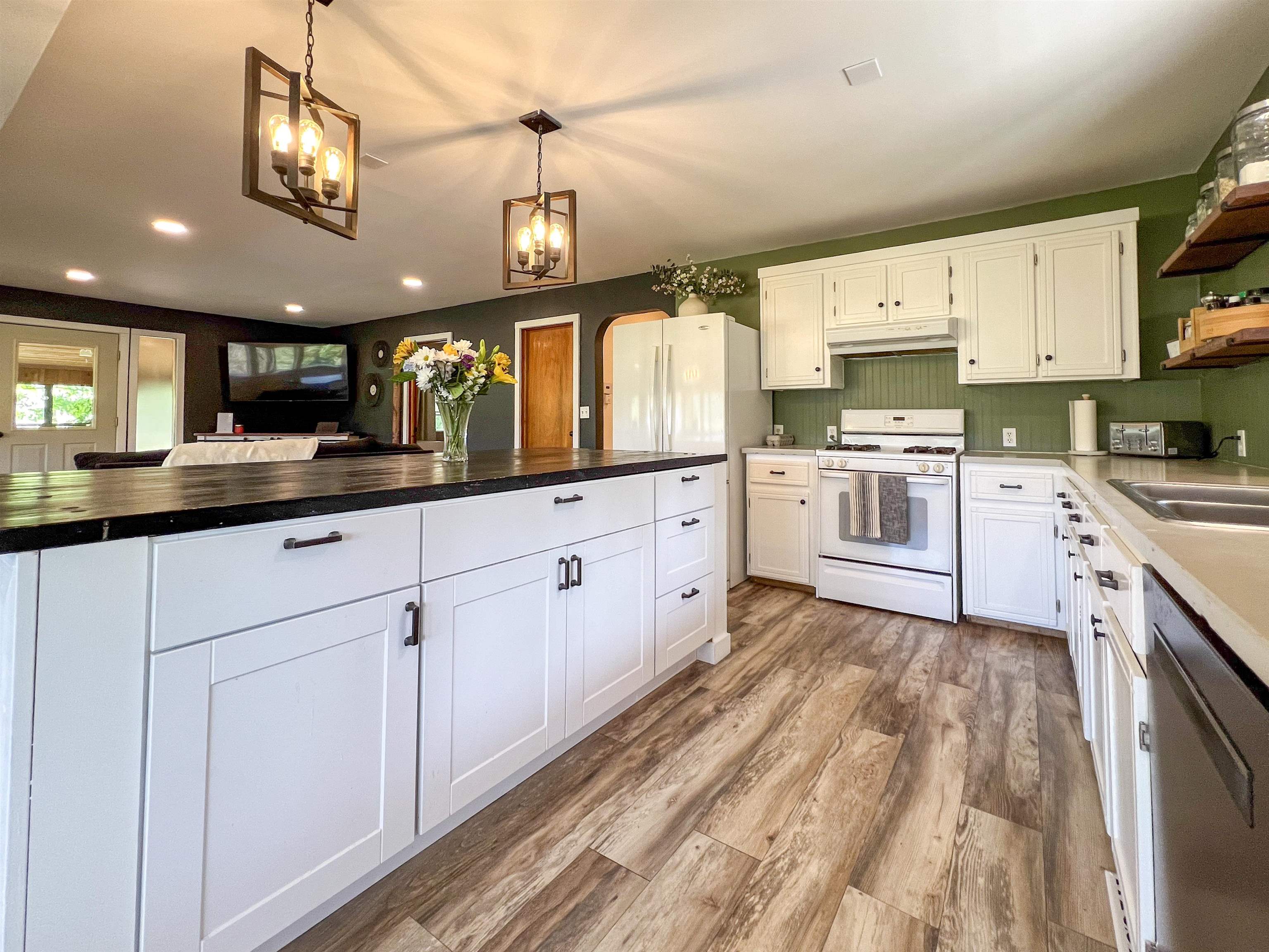 563 Graham Rd - Photo 26