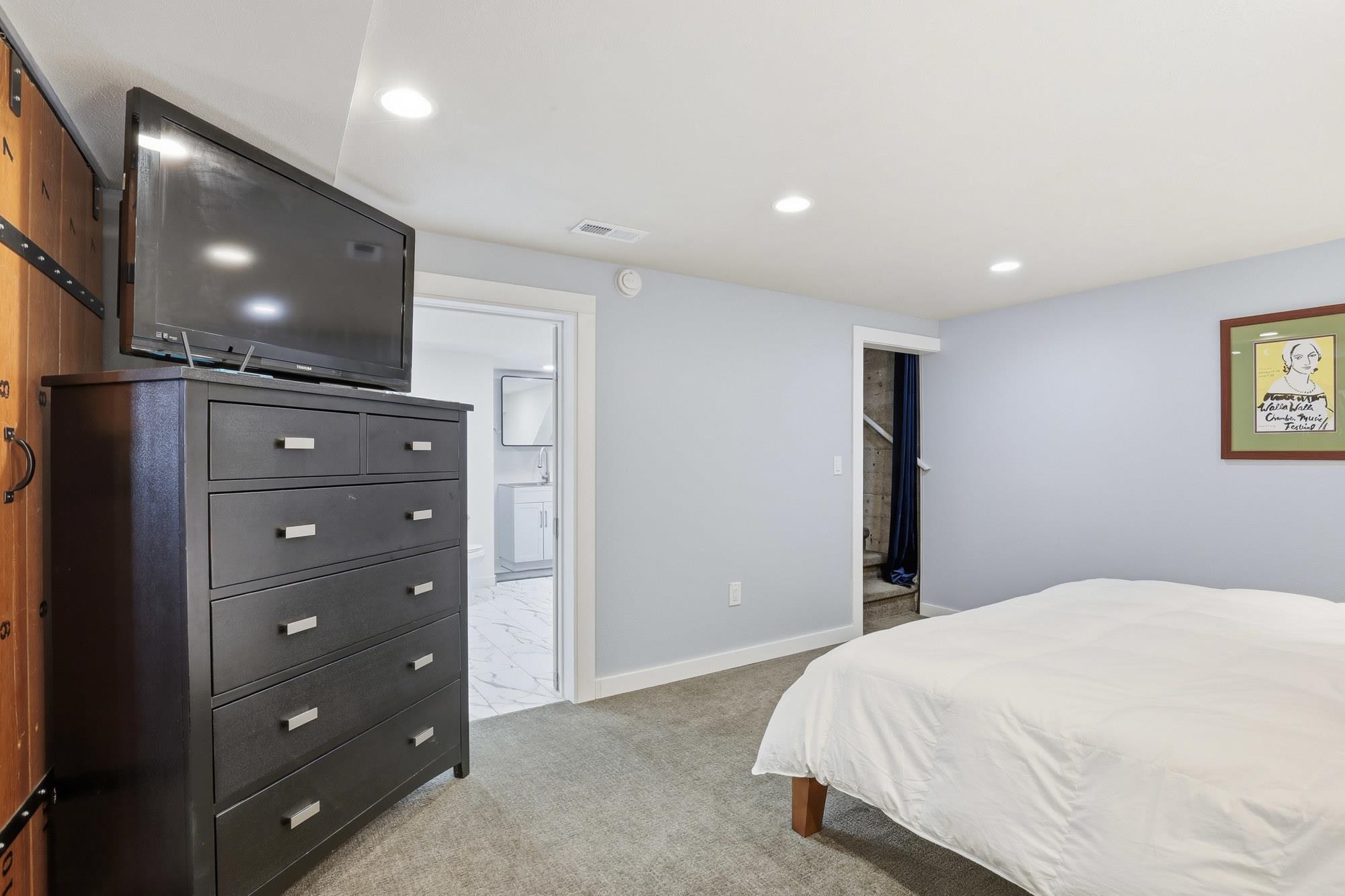 1228 E 40th Ave - Photo 13