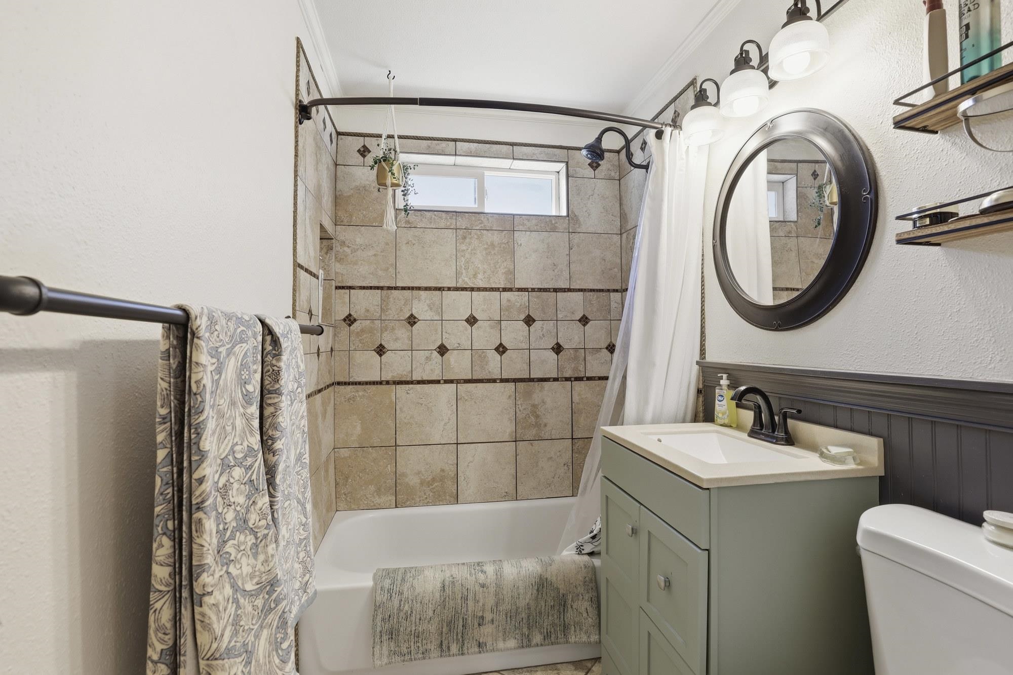 1228 E 40th Ave - Photo 22
