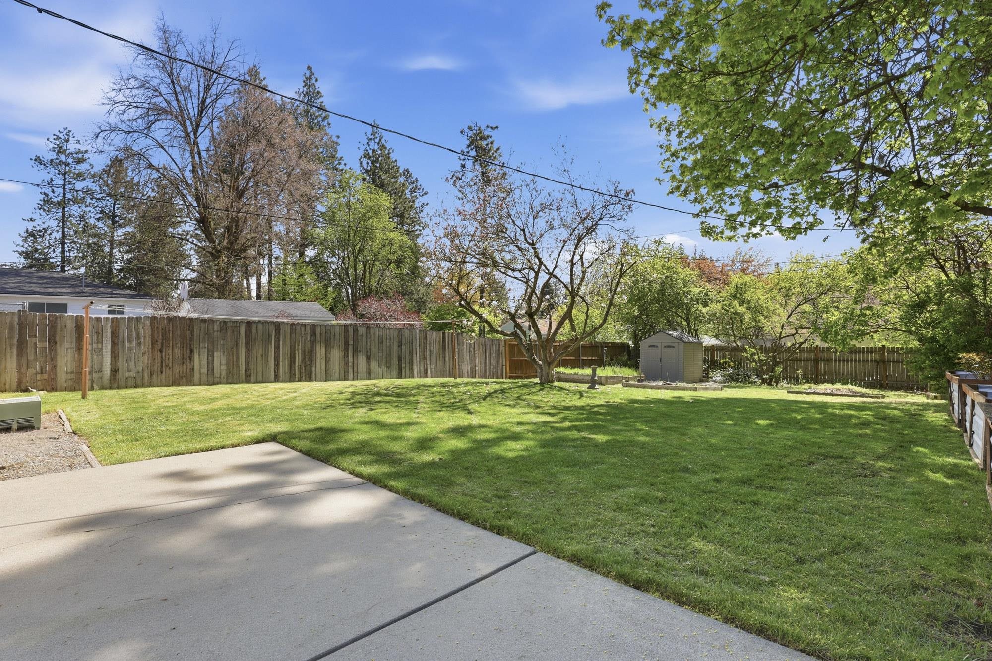 1228 E 40th Ave - Photo 26