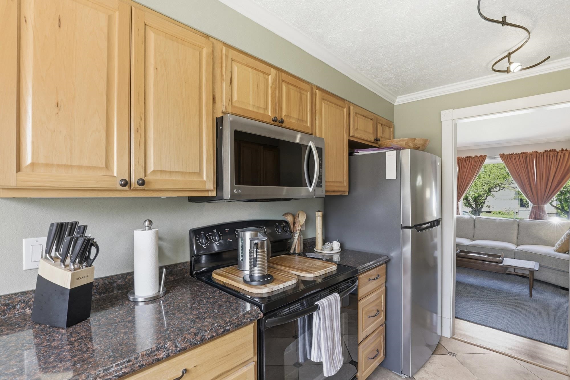 1228 E 40th Ave - Photo 9