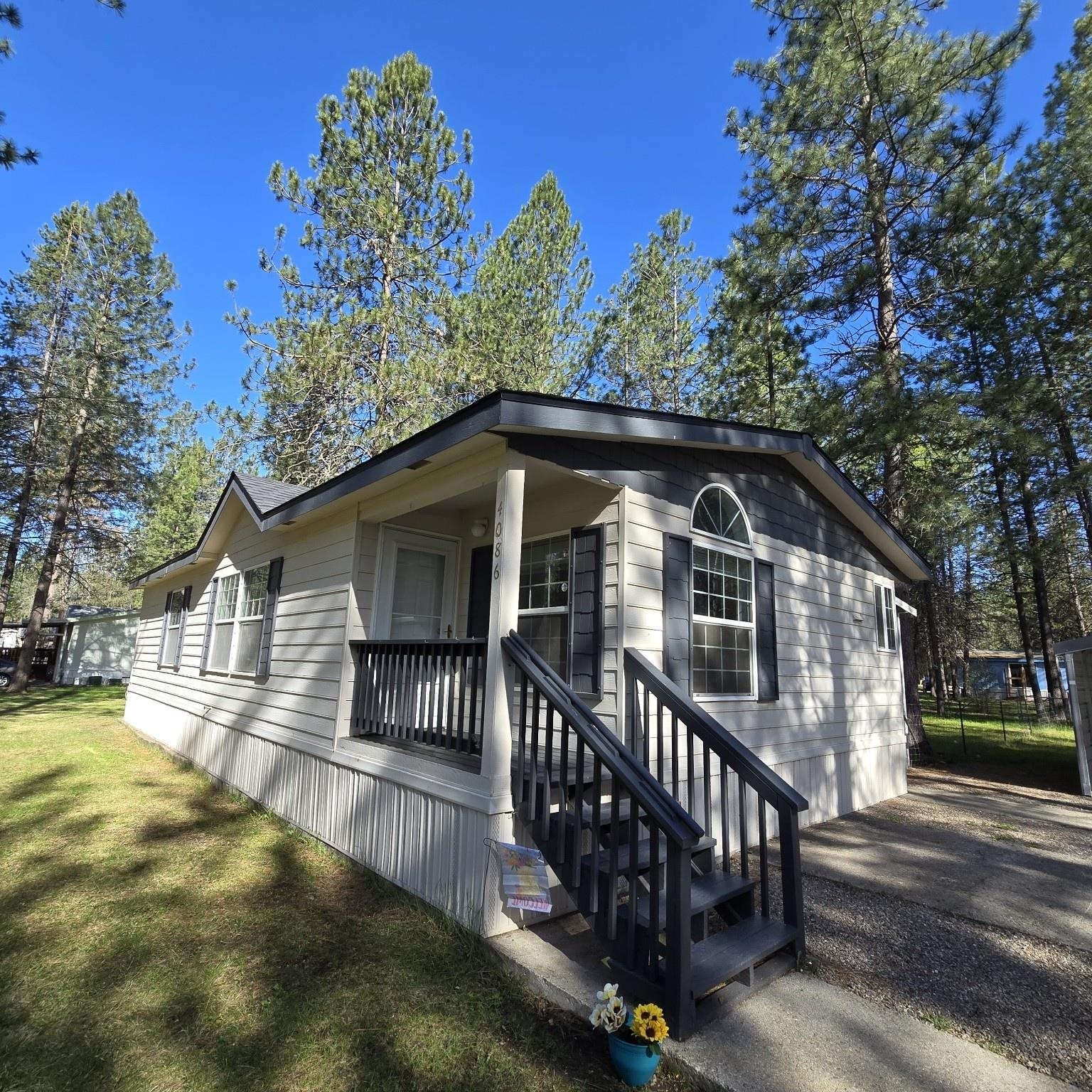 4086 Meadowlark Ln - Photo 1