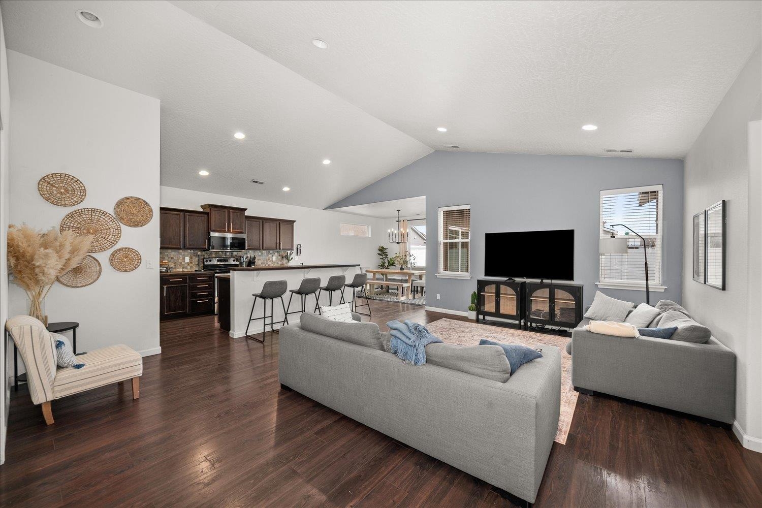 12905 W Pacific Ave - Photo 6