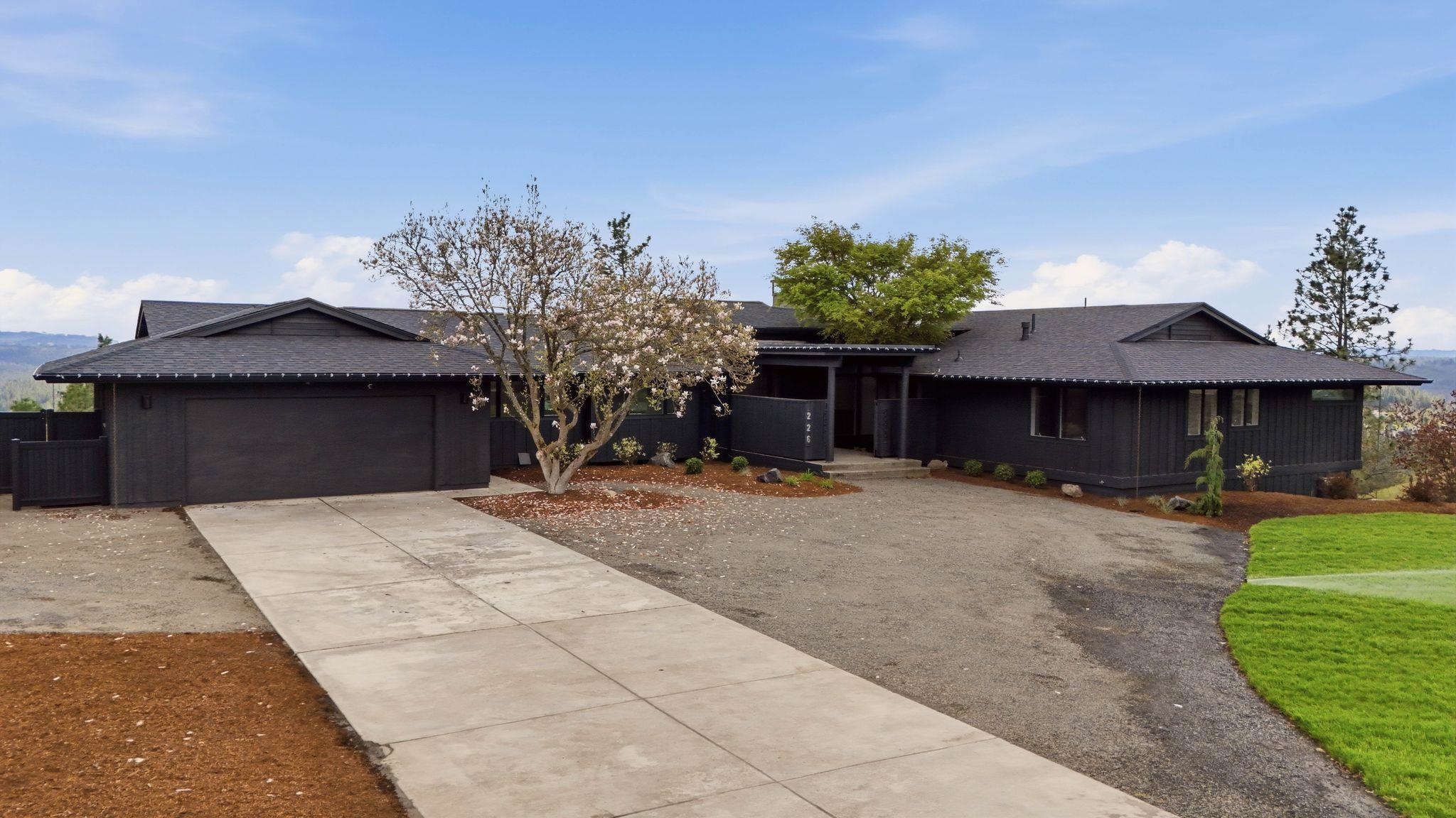 226 E High Dr - Photo 3