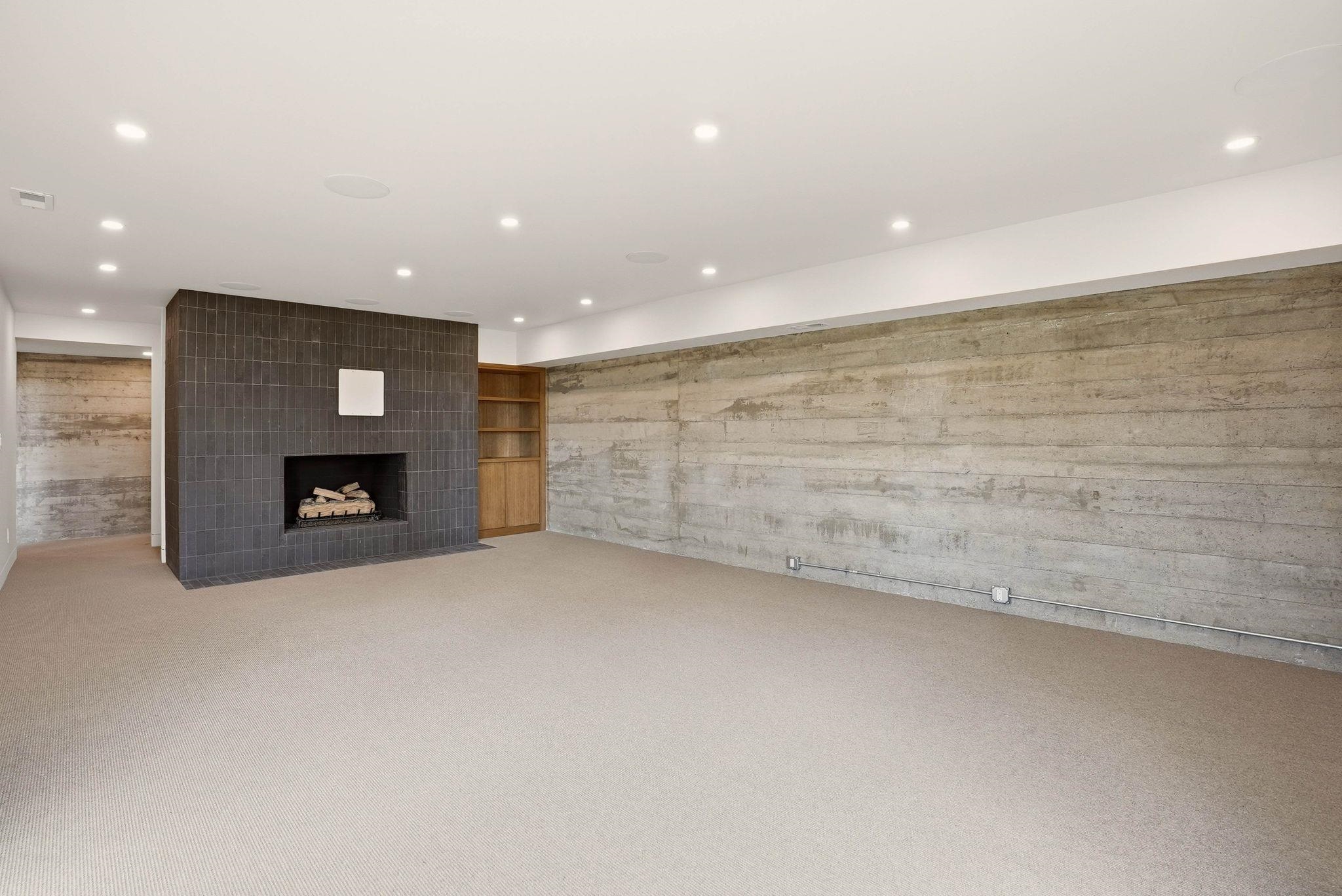 226 E High Dr - Photo 37