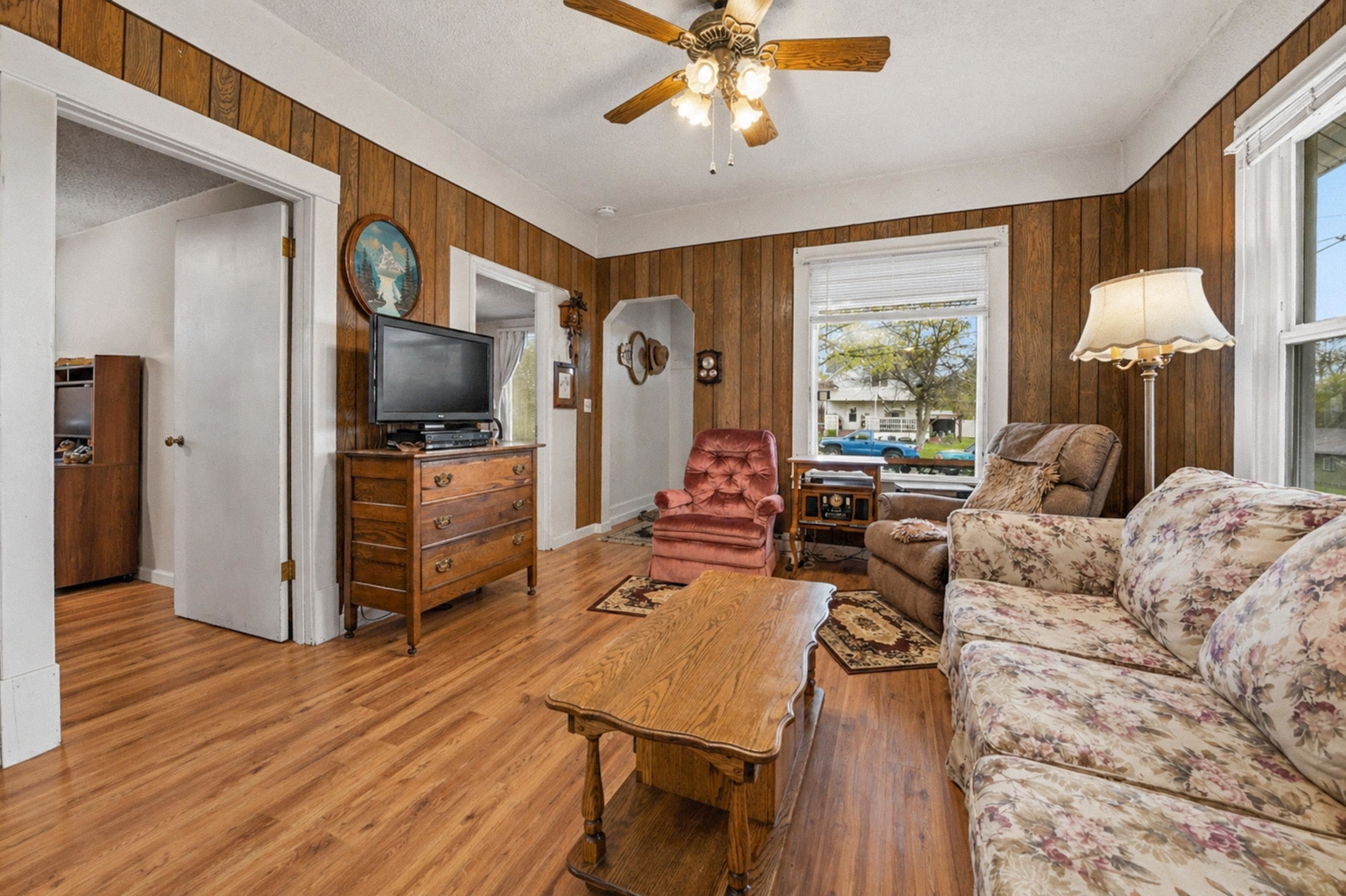 1803 E Cataldo Ave - Photo 4