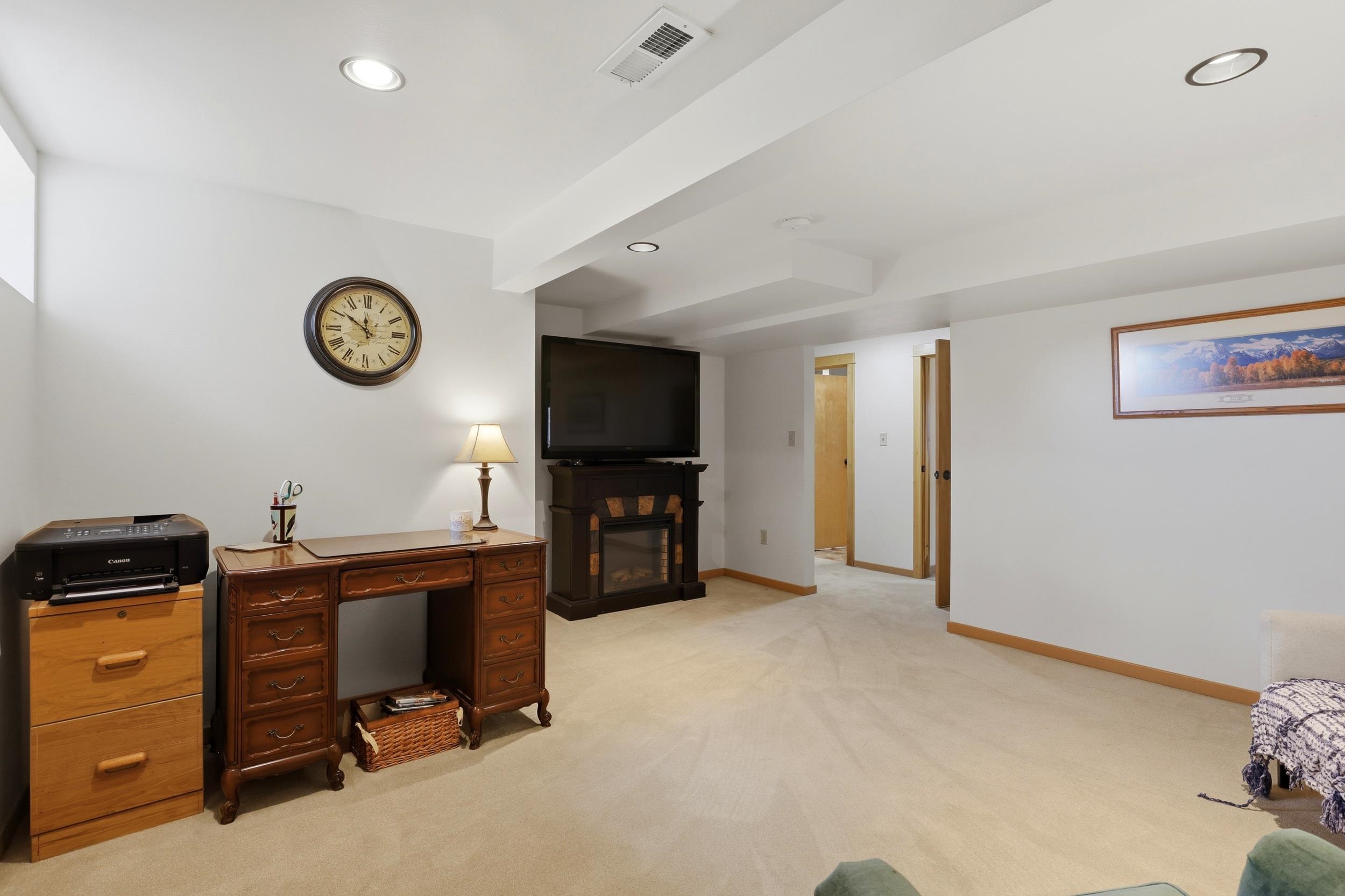 2403 W Euclid Ave - Photo 15