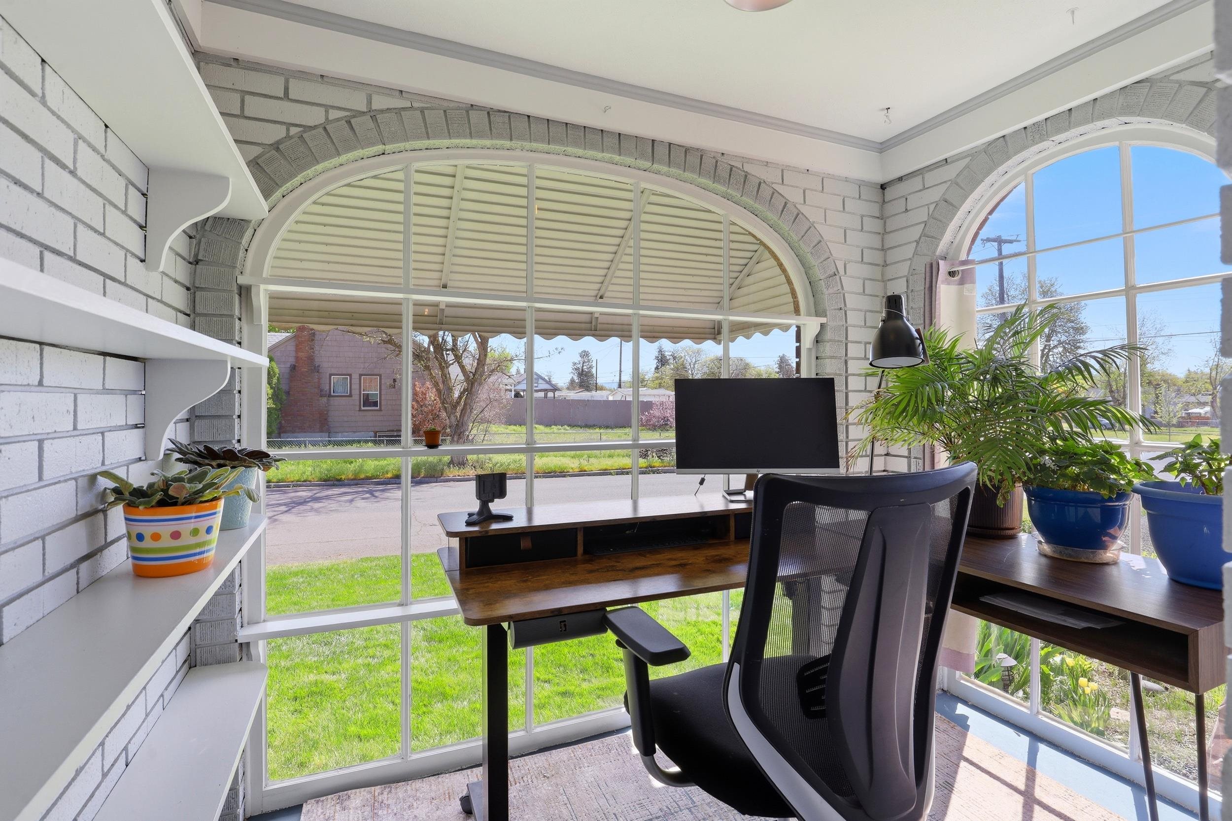 2403 W Euclid Ave - Photo 8