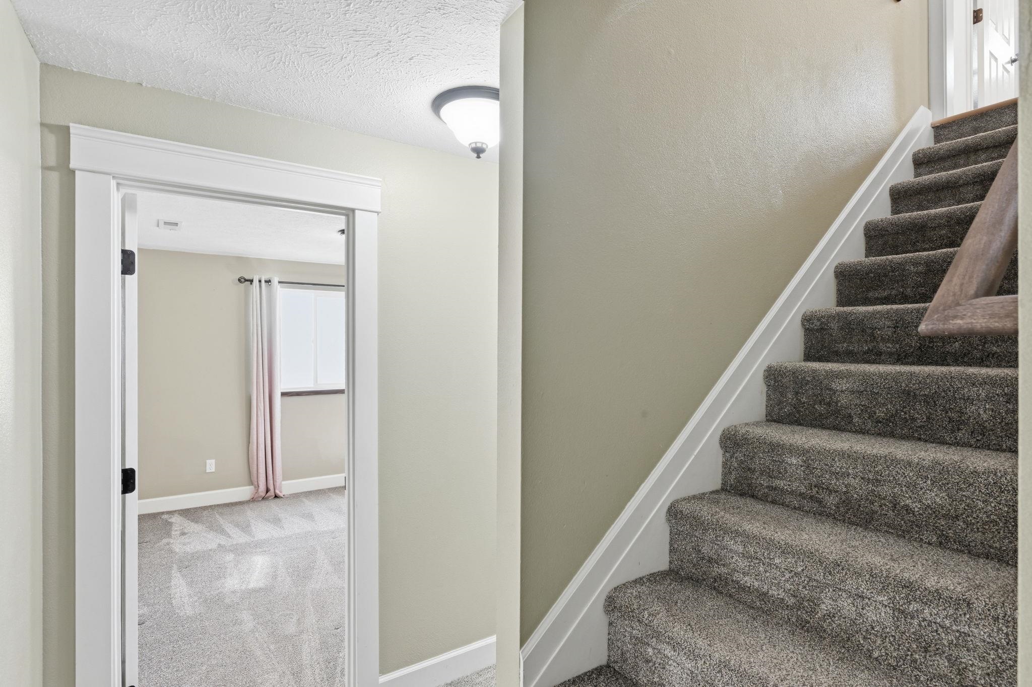 11519 E 34th Ave - Photo 18