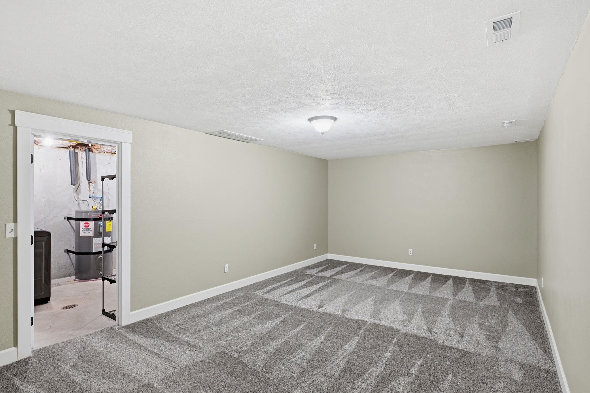 11519 E 34th Ave - Photo 25