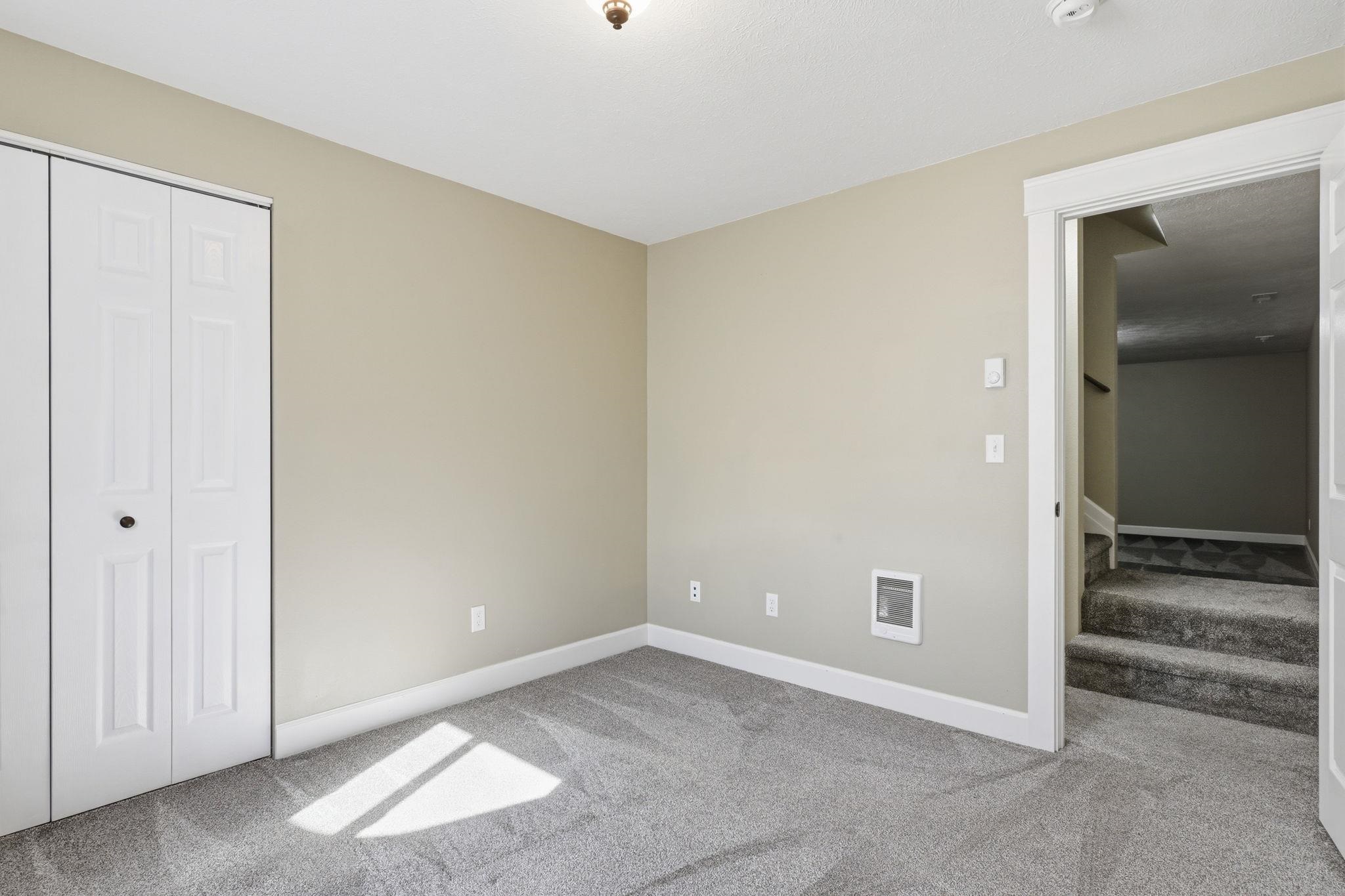11519 E 34th Ave - Photo 27