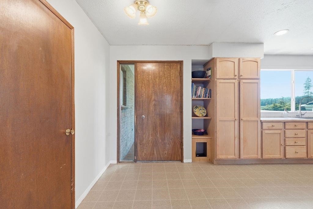 8010 W Melville Rd - Photo 5
