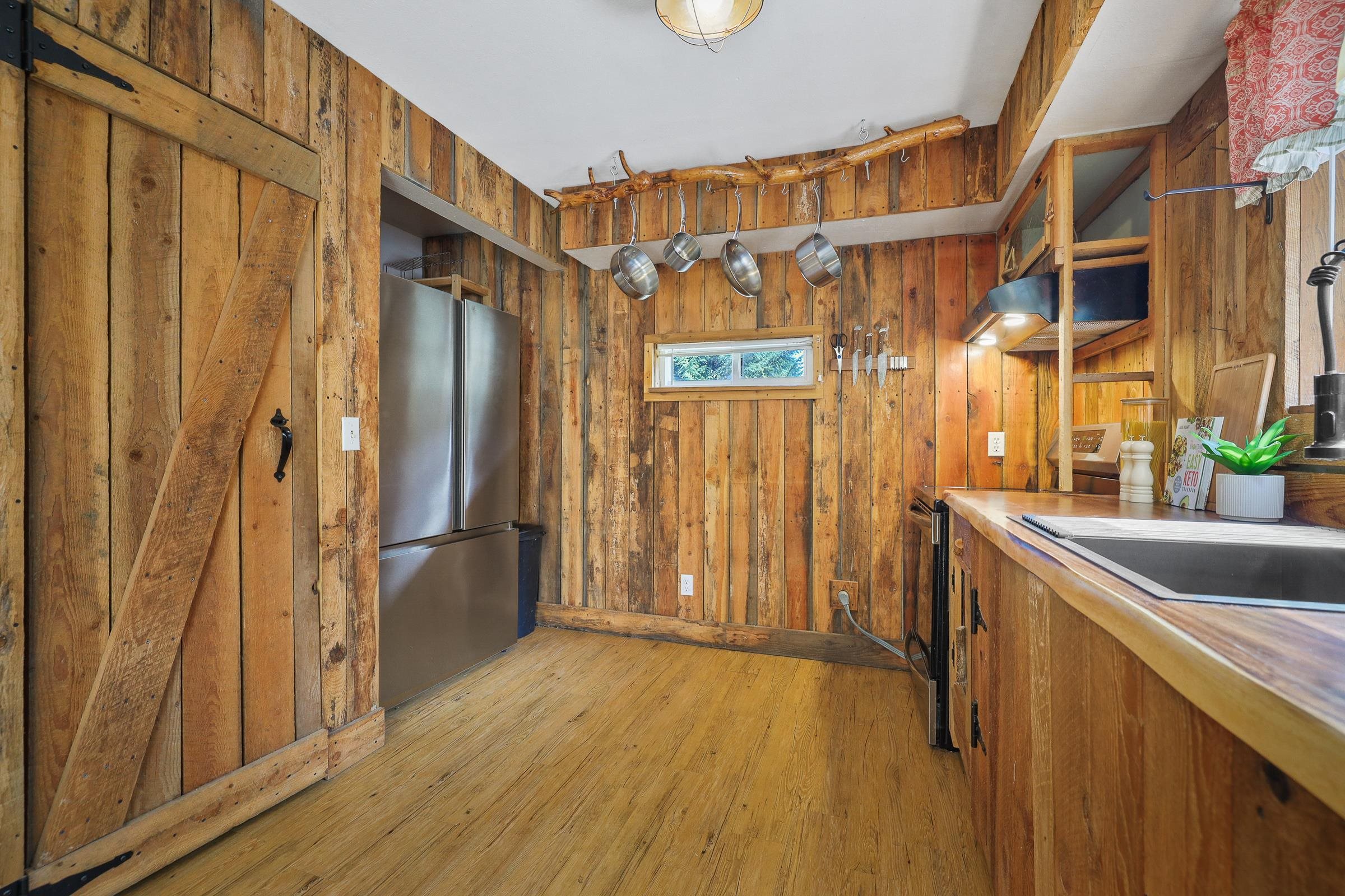 22707 E Lakeview Rd - Photo 18