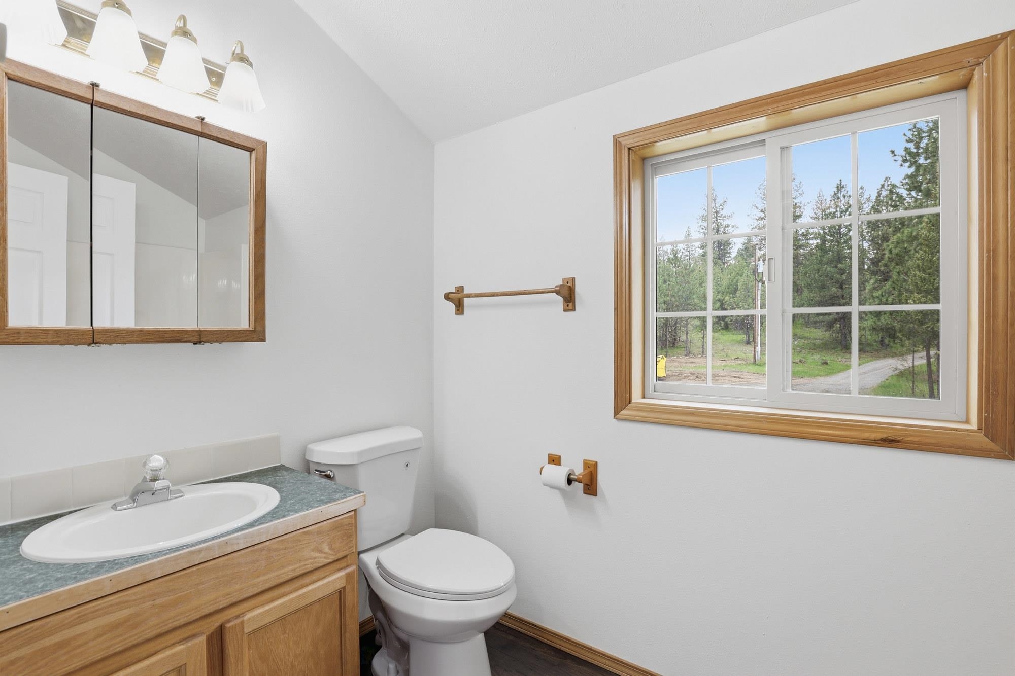 2120 N Christensen Rd - Photo 24