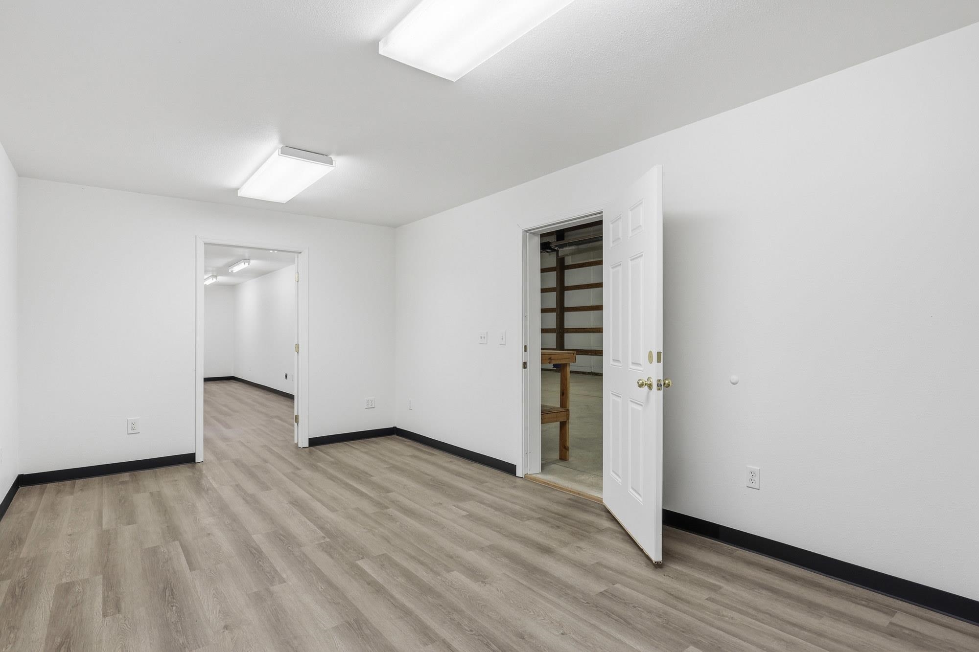 2120 N Christensen Rd - Photo 34