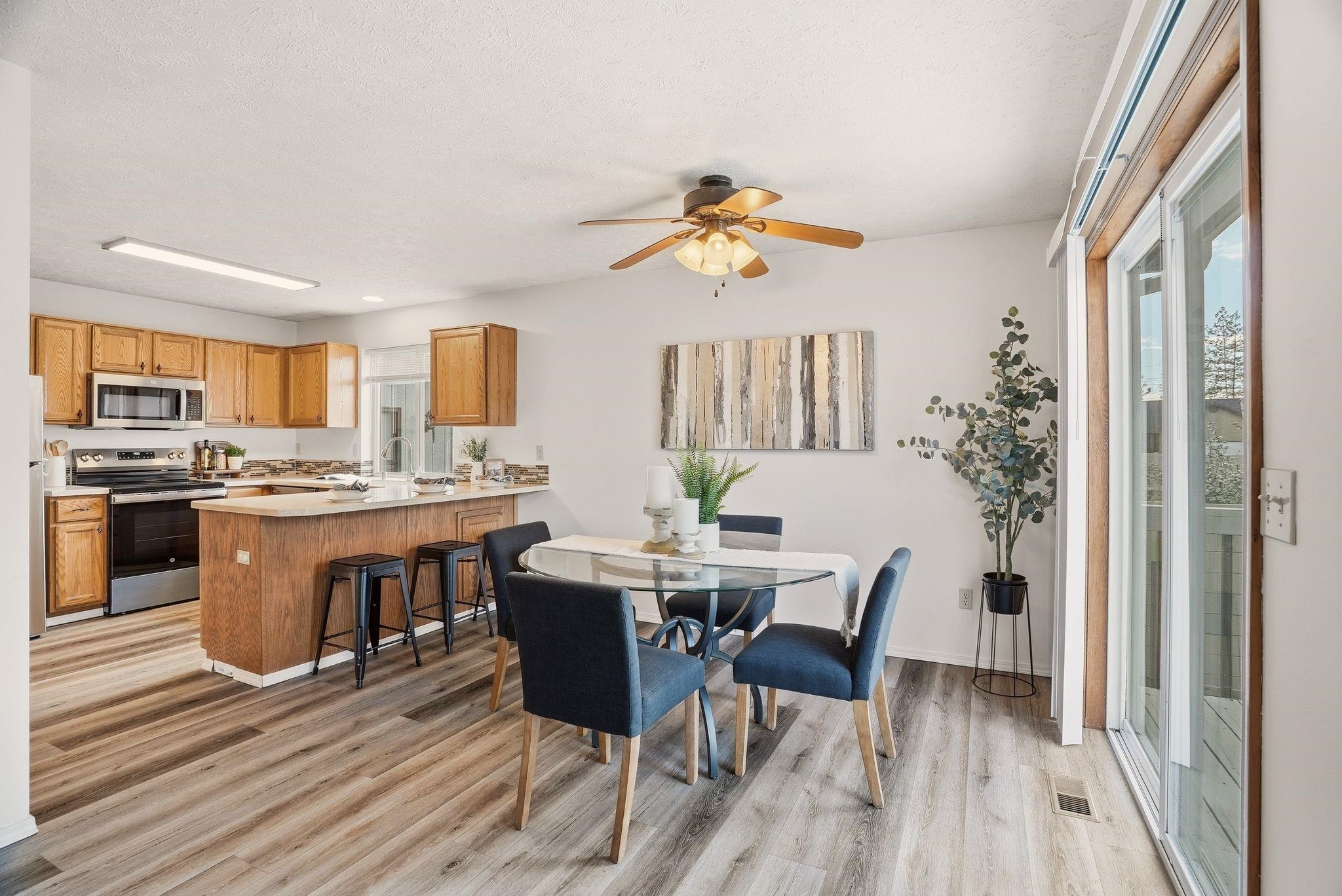 6302 W Selkirk Ave - Photo 7