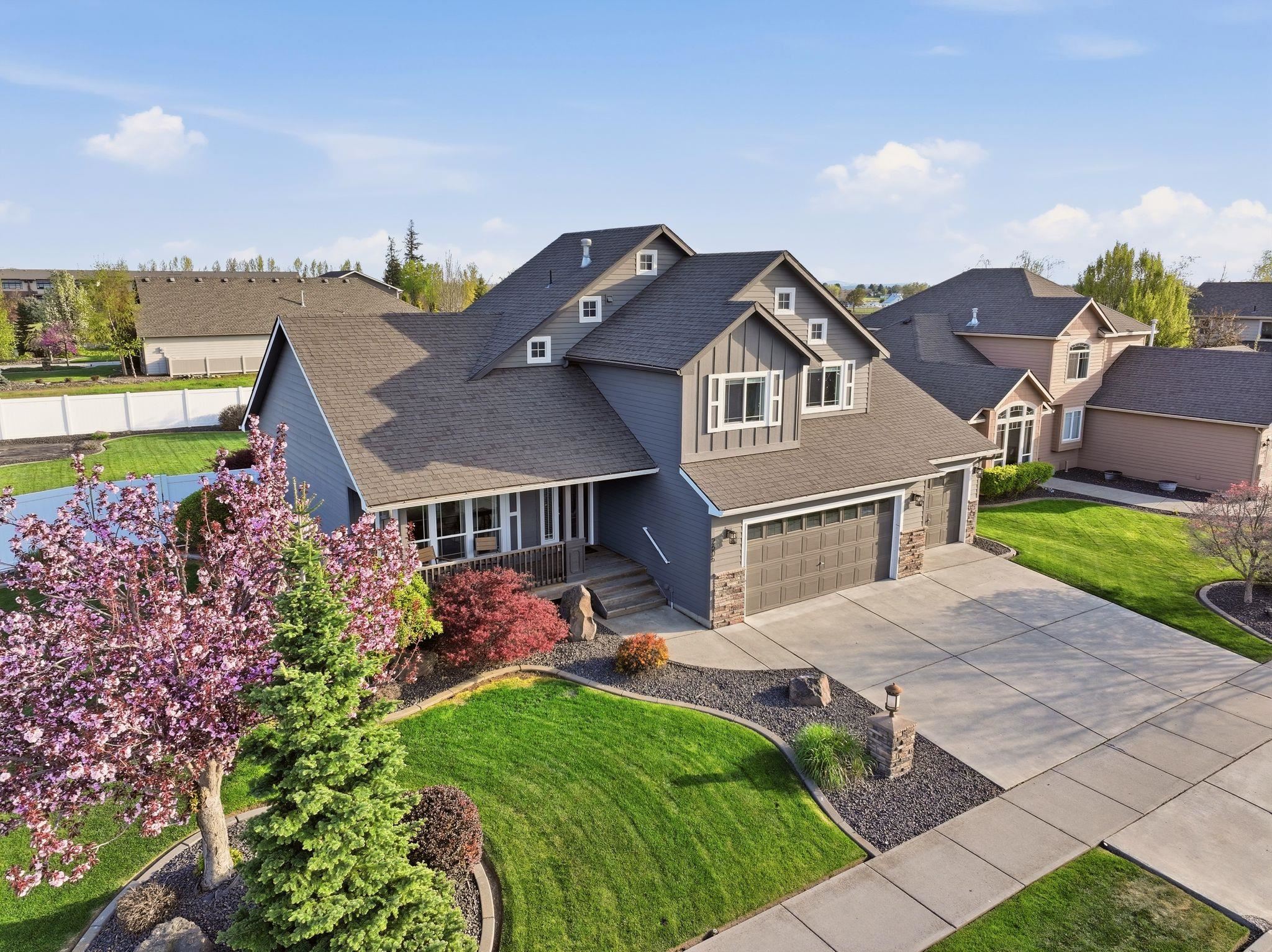 2605 W Graves Rd - Photo 2