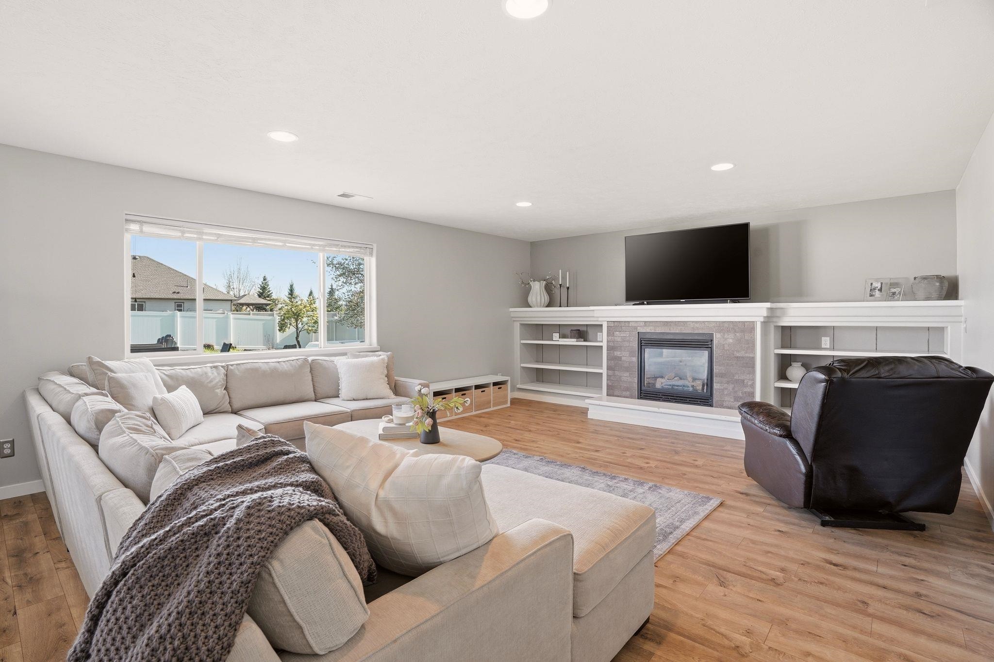 2605 W Graves Rd - Photo 20