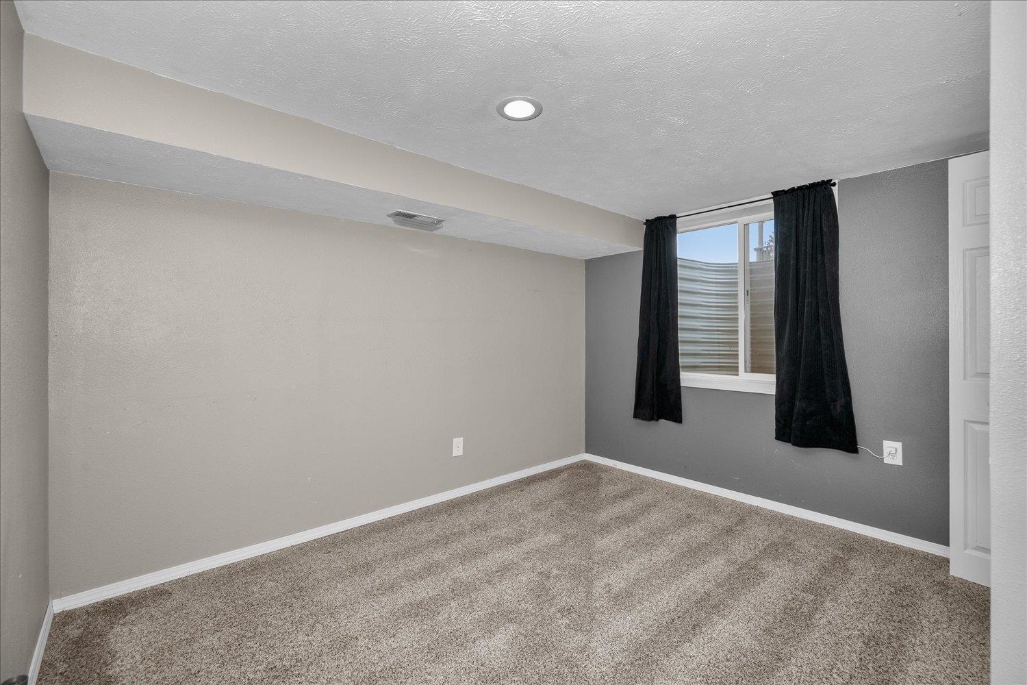 2141 W Cleveland Ave - Photo 25