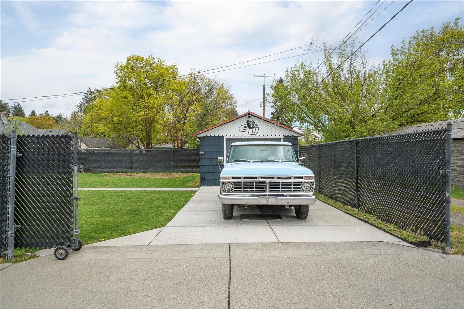 2141 W Cleveland Ave - Photo 35