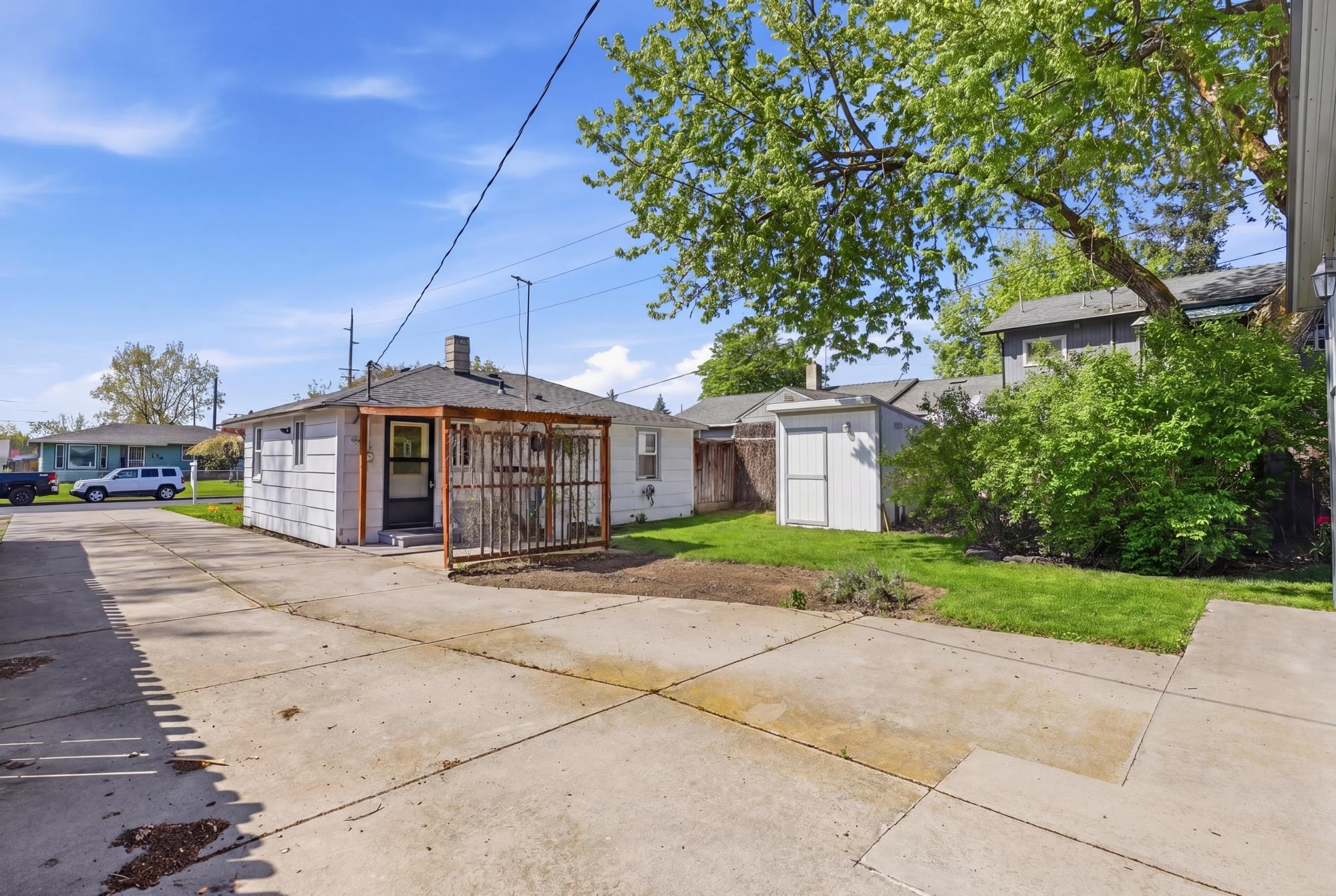 1407 E Nebraska Ave - Photo 31
